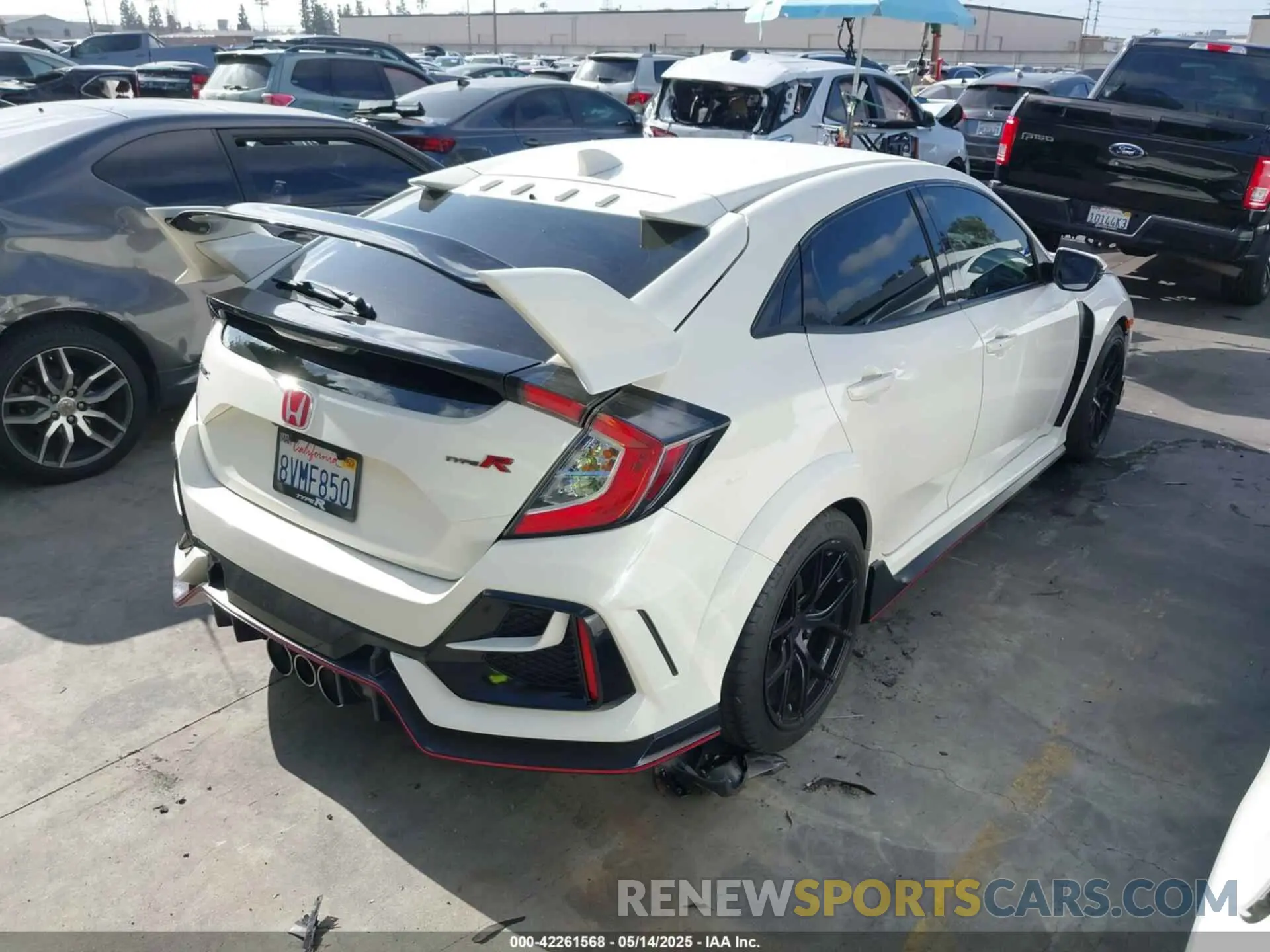 4 Photograph of a damaged car SHHFK8G75MU201985 HONDA CIVIC TYPE R 2021