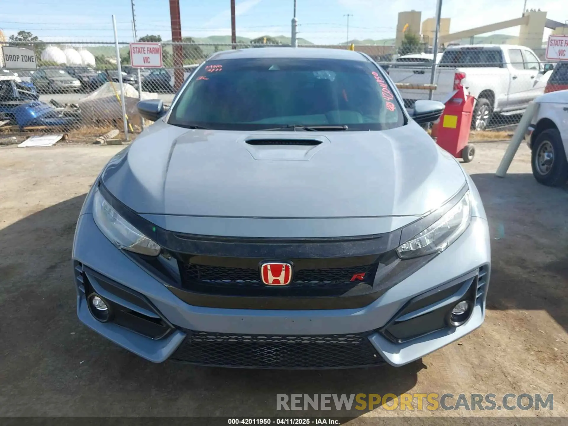 13 Photograph of a damaged car SHHFK8G76MU203437 HONDA CIVIC TYPE R 2021