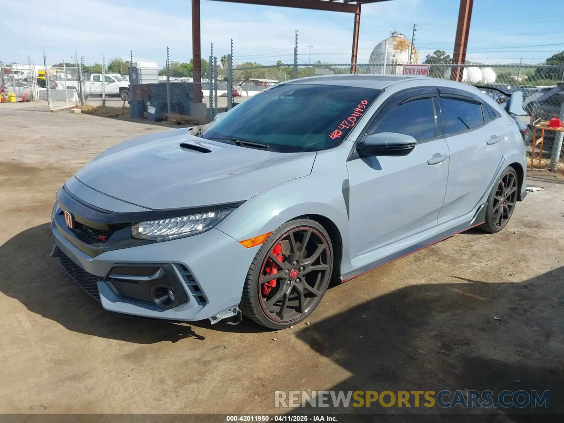 2 Photograph of a damaged car SHHFK8G76MU203437 HONDA CIVIC TYPE R 2021