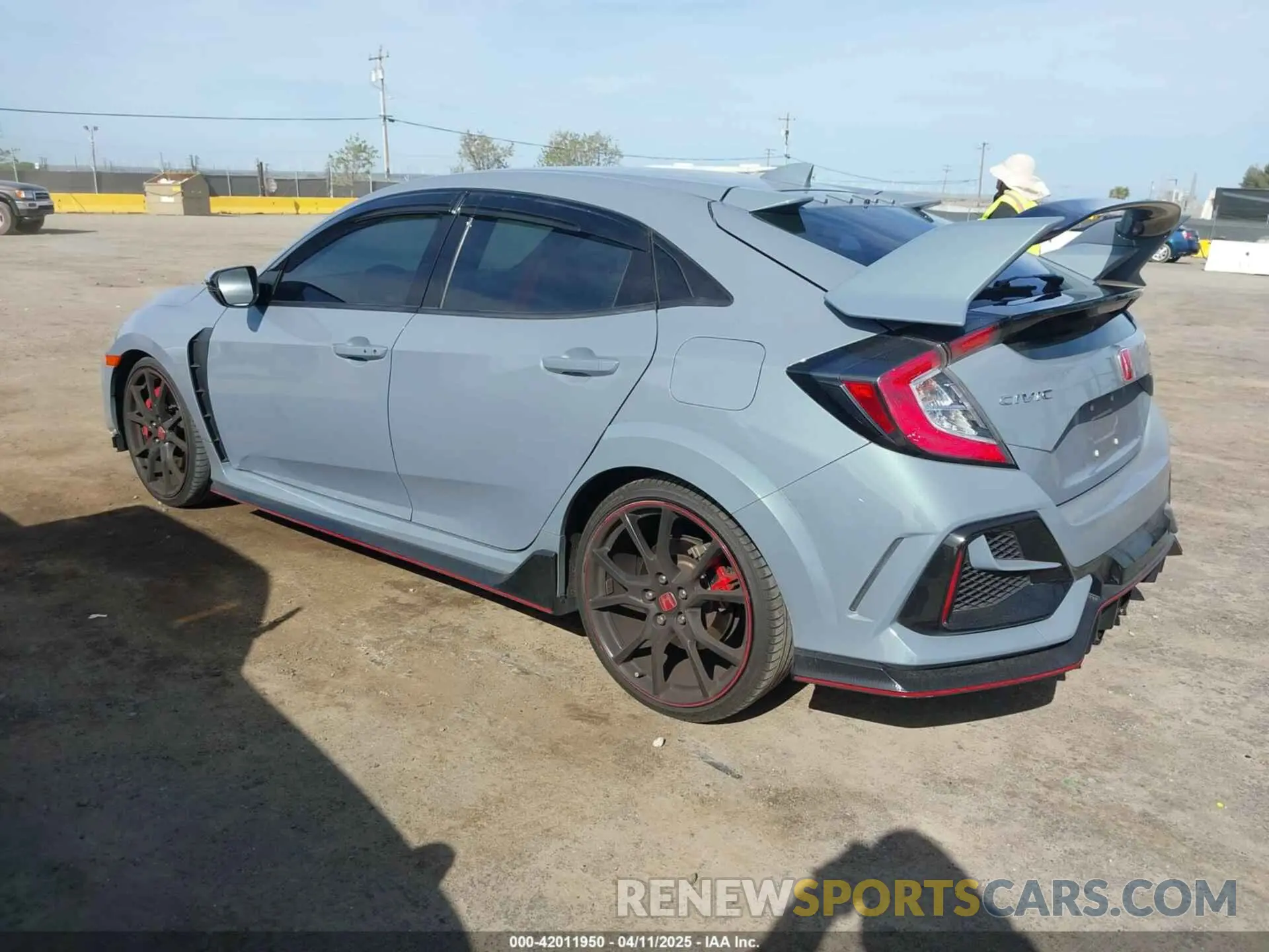3 Photograph of a damaged car SHHFK8G76MU203437 HONDA CIVIC TYPE R 2021