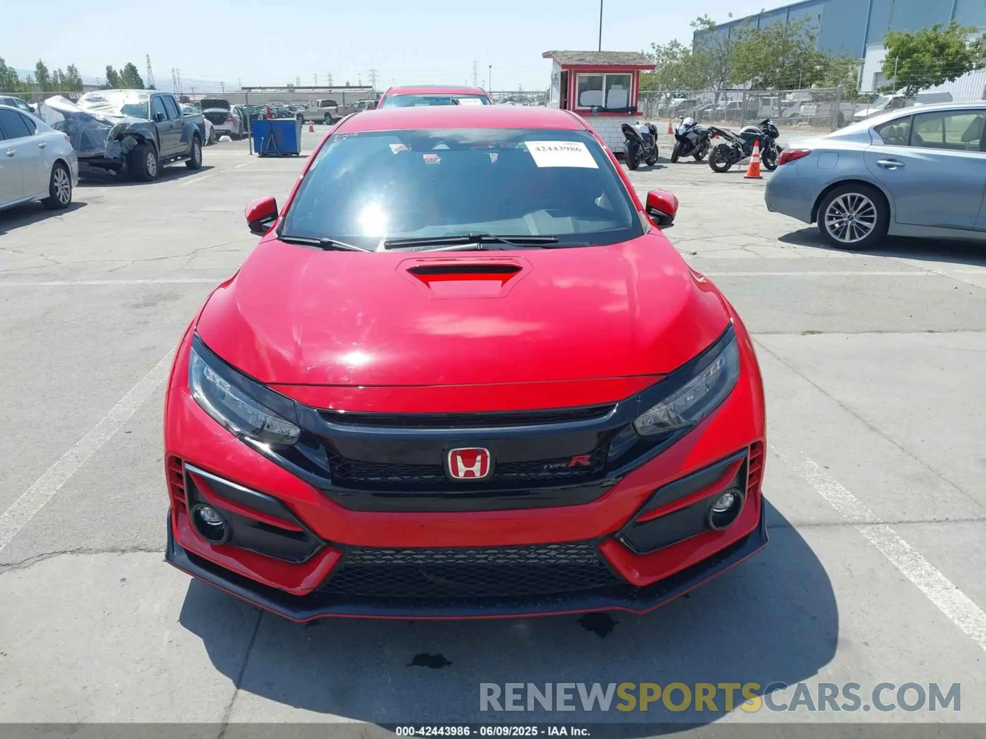13 Photograph of a damaged car SHHFK8G79MU202167 HONDA CIVIC TYPE R 2021