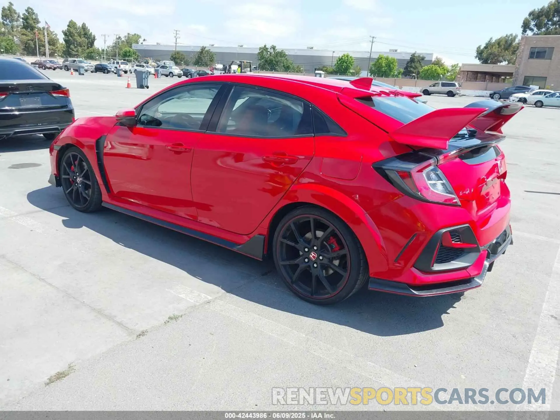 3 Photograph of a damaged car SHHFK8G79MU202167 HONDA CIVIC TYPE R 2021