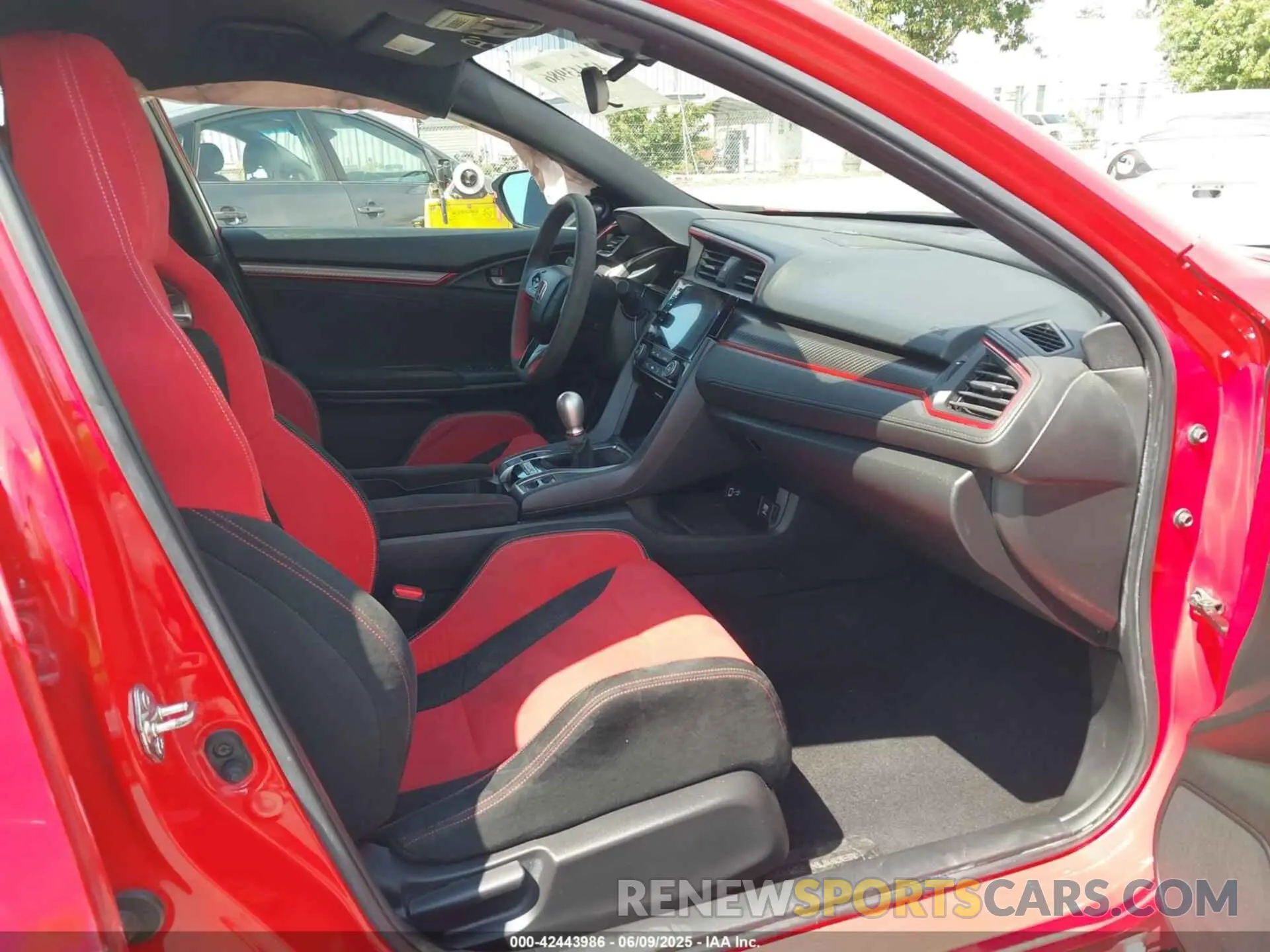 5 Photograph of a damaged car SHHFK8G79MU202167 HONDA CIVIC TYPE R 2021