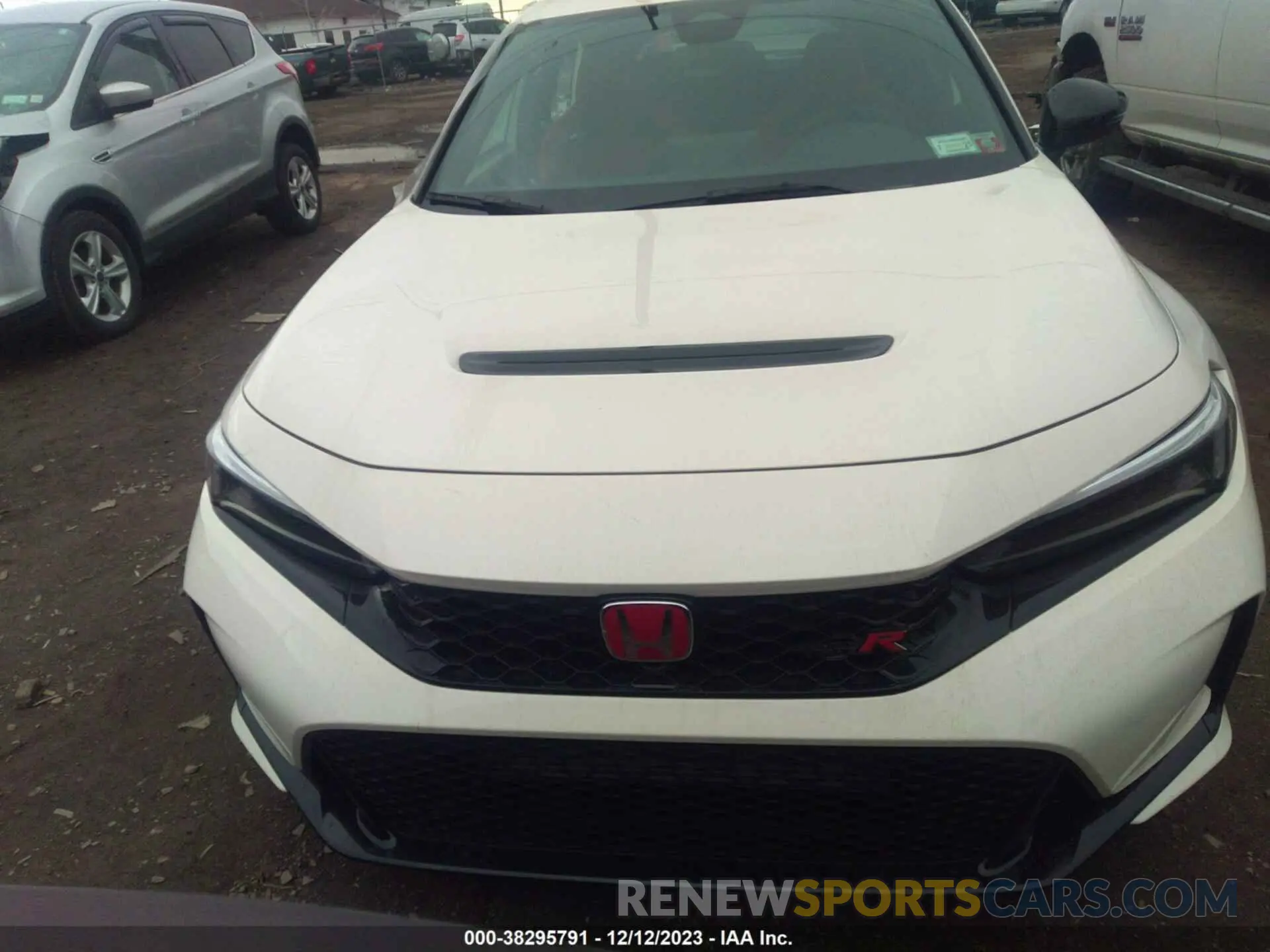 13 Photograph of a damaged car JHMFL5G45PX002284 HONDA CIVIC TYPE R 2023
