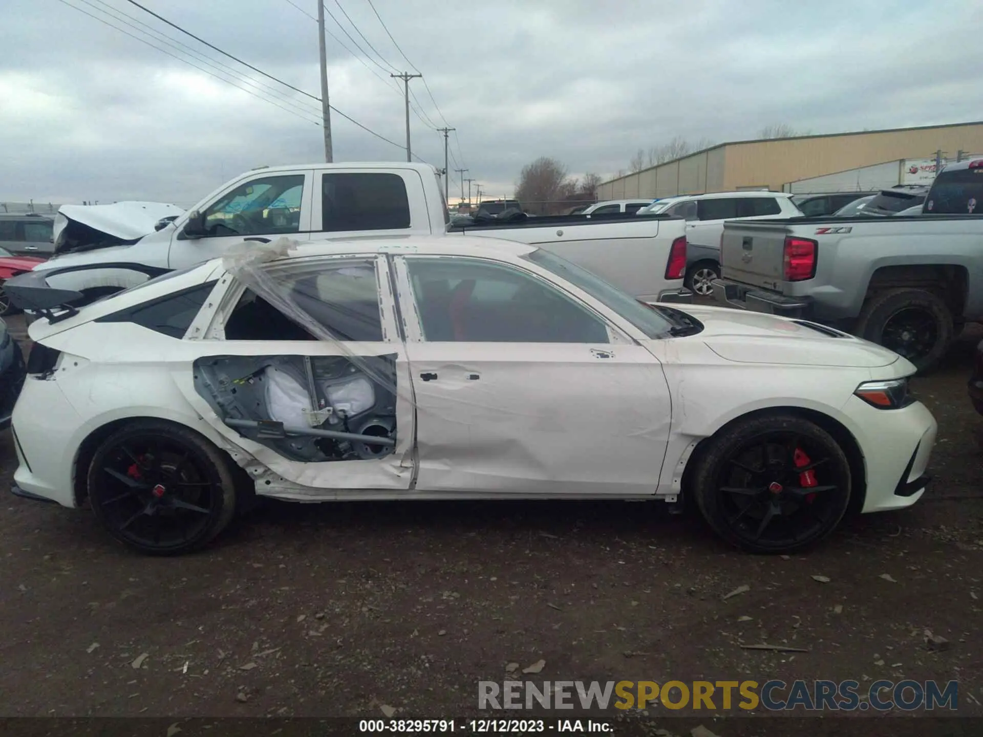 14 Photograph of a damaged car JHMFL5G45PX002284 HONDA CIVIC TYPE R 2023