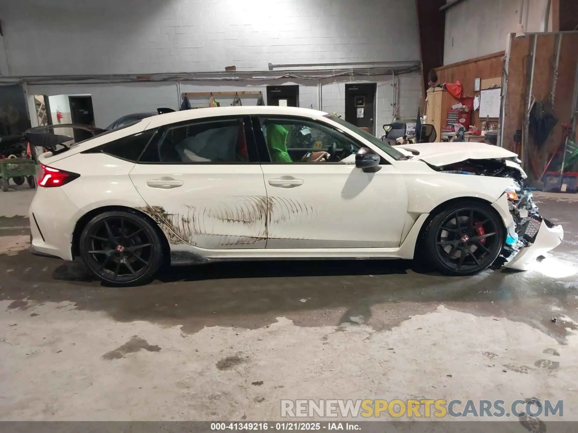 13 Photograph of a damaged car JHMFL5G40RX003751 HONDA CIVIC TYPE R 2024