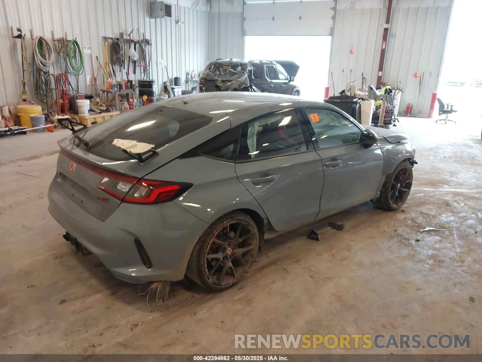 4 Photograph of a damaged car JHMFL5G45RX005043 HONDA CIVIC TYPE R 2024