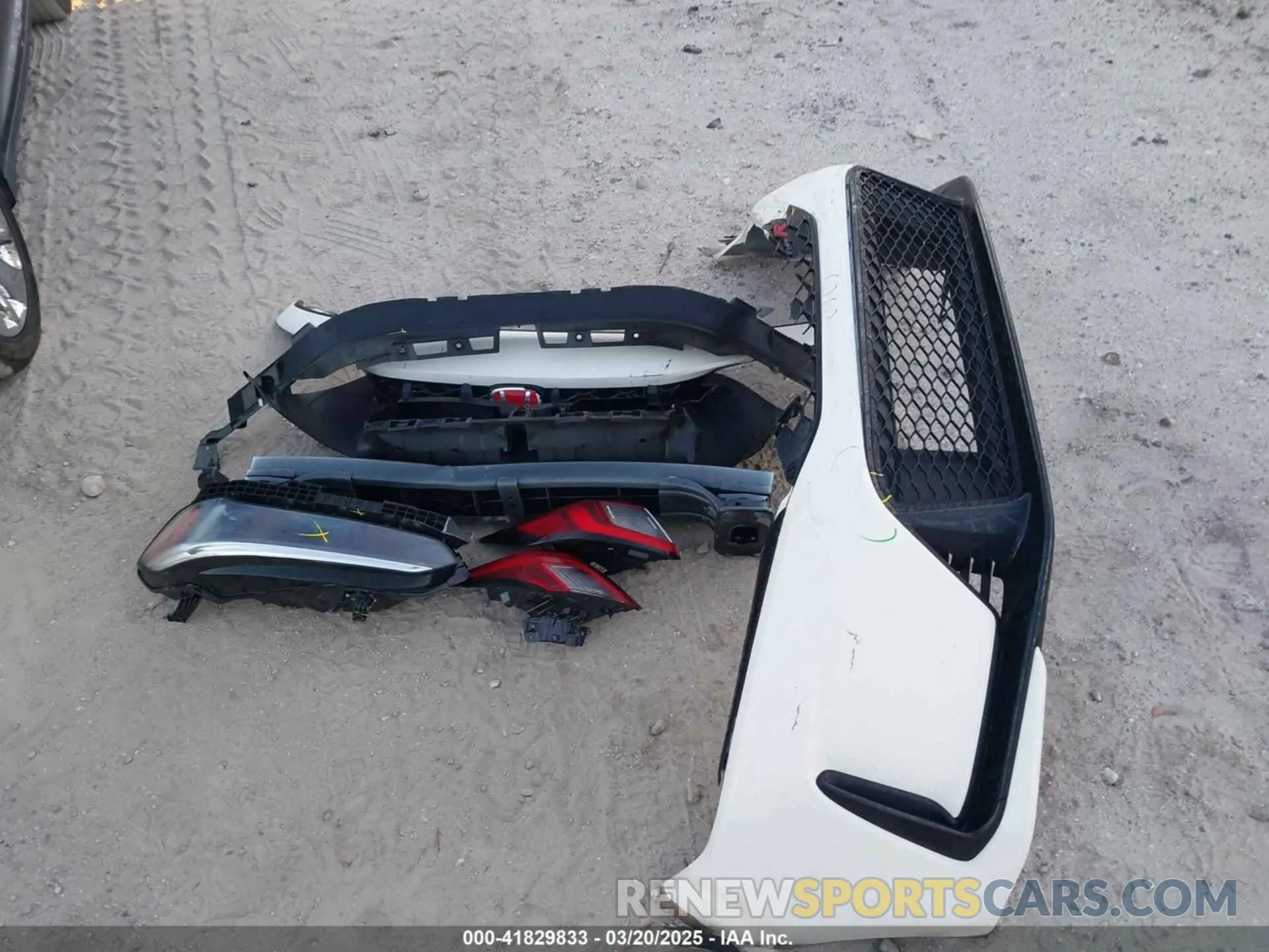 12 Photograph of a damaged car JHMFL5G40SX001374 HONDA CIVIC TYPE R 2025