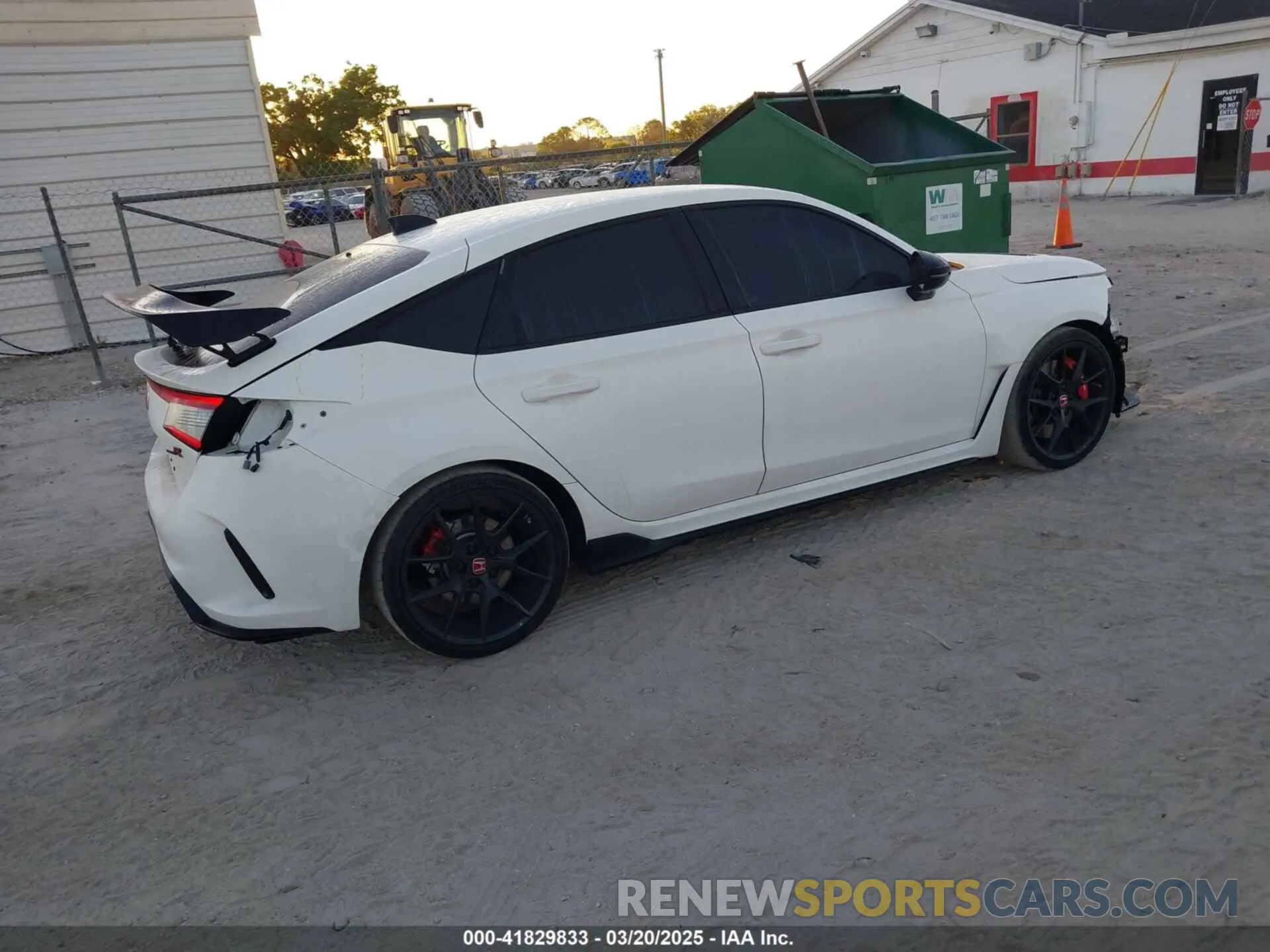 4 Photograph of a damaged car JHMFL5G40SX001374 HONDA CIVIC TYPE R 2025