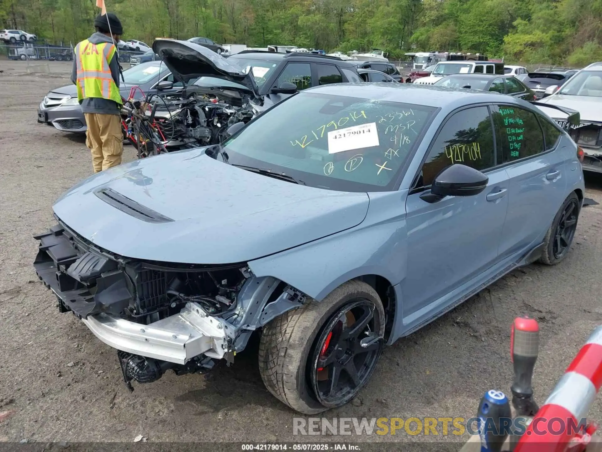 2 Photograph of a damaged car JHMFL5G46SX000696 HONDA CIVIC TYPE R 2025