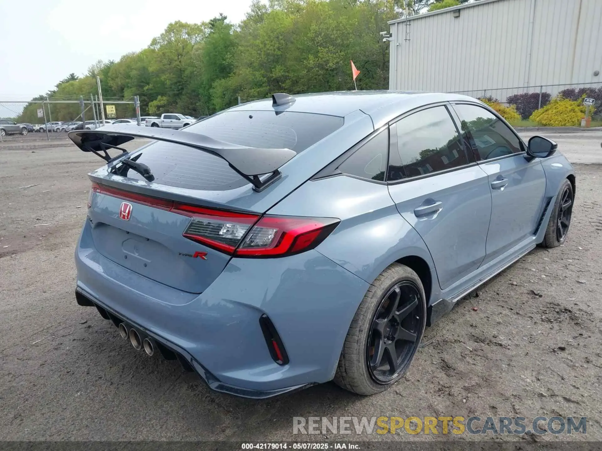 4 Photograph of a damaged car JHMFL5G46SX000696 HONDA CIVIC TYPE R 2025