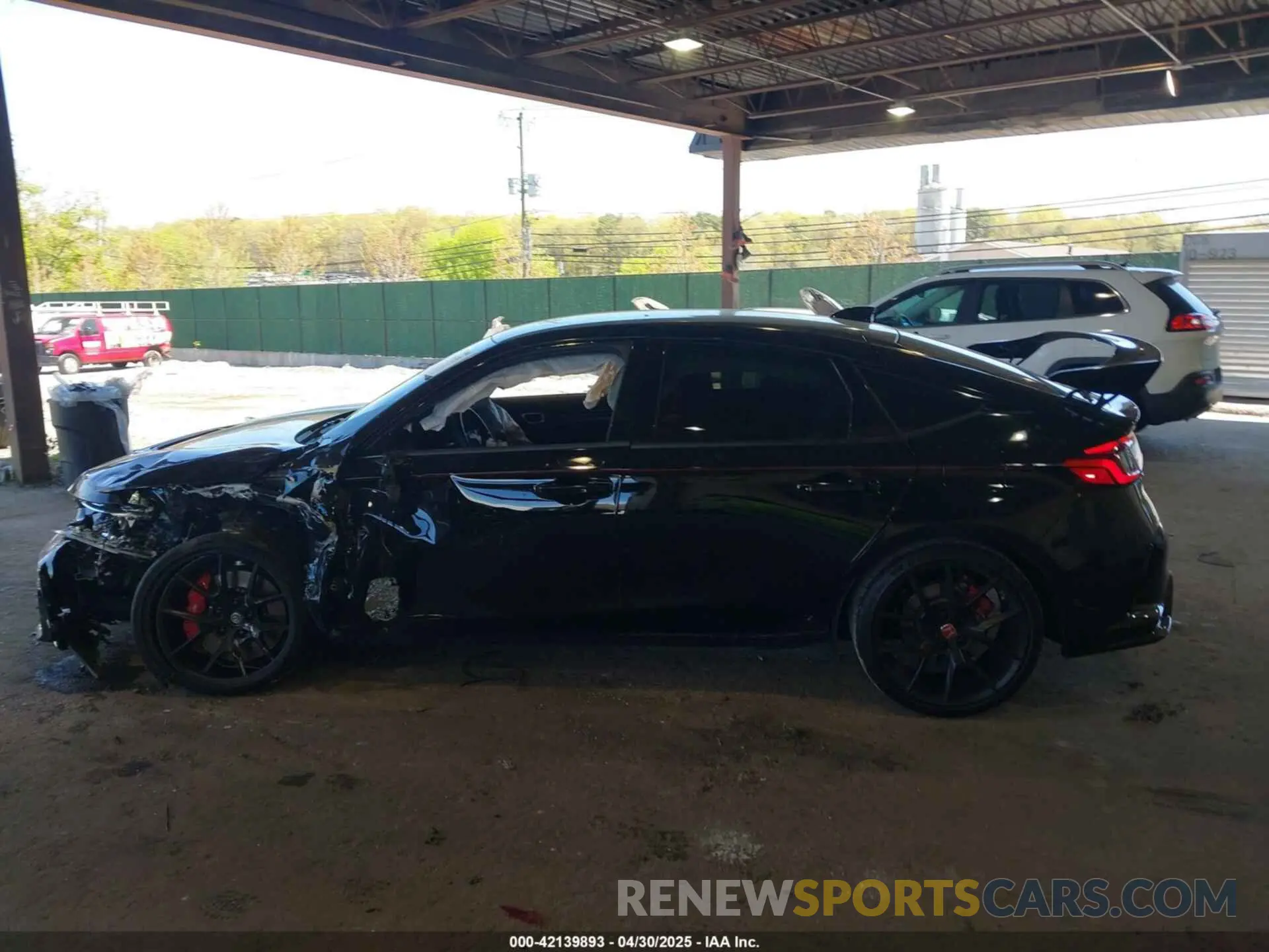 15 Photograph of a damaged car JHMFL5G4XSX001561 HONDA CIVIC TYPE R 2025