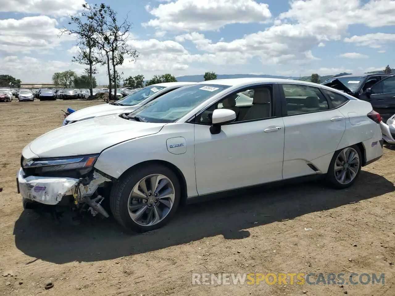 1 Photograph of a damaged car JHMZC5F10KC004142 HONDA CLARITY 2019