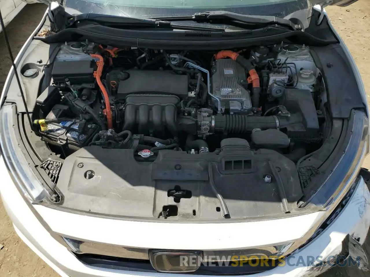 11 Photograph of a damaged car JHMZC5F10KC004142 HONDA CLARITY 2019