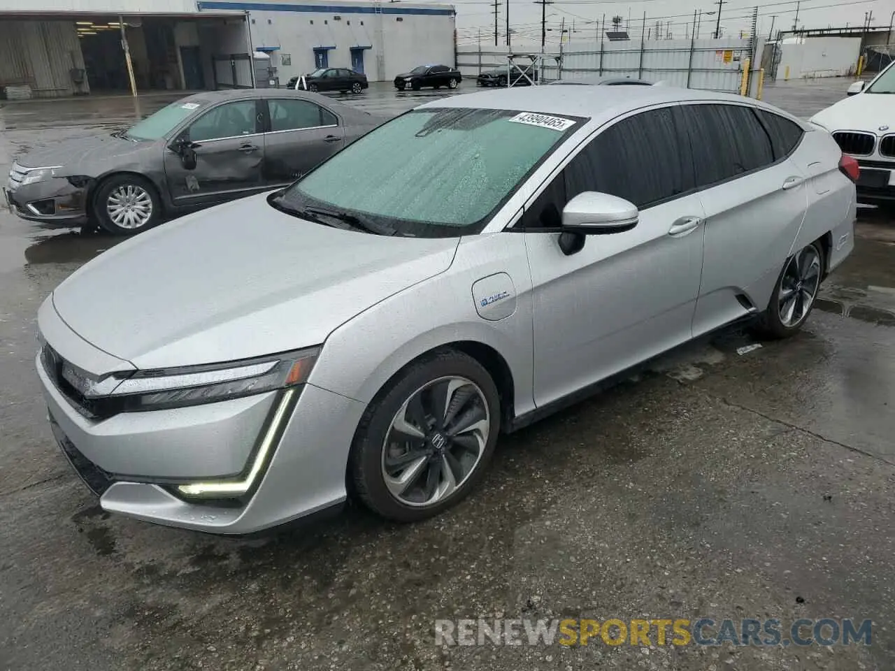 1 Photograph of a damaged car JHMZC5F14KC001972 HONDA CLARITY 2019