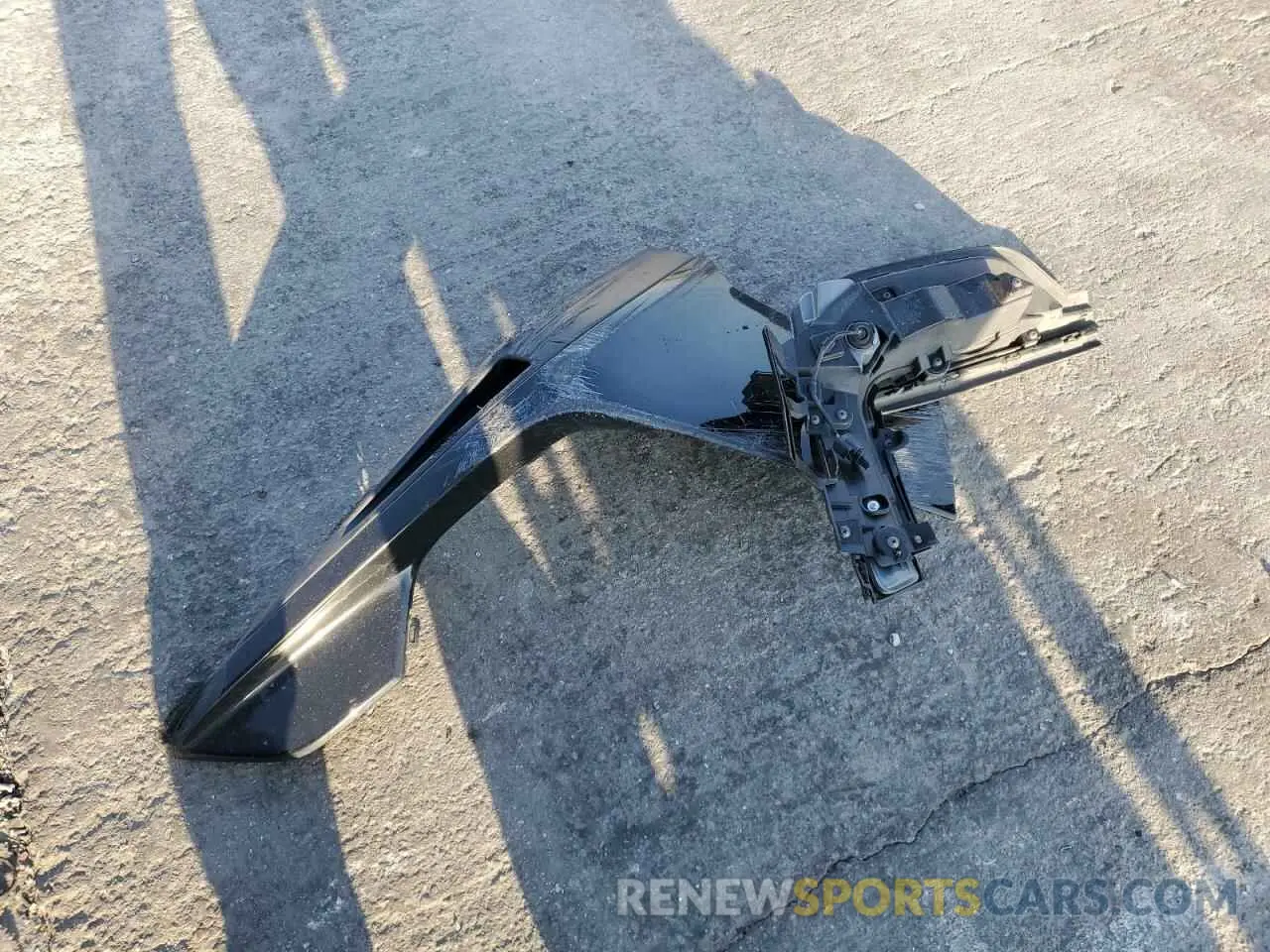 12 Photograph of a damaged car JHMZC5F19KC002776 HONDA CLARITY 2019