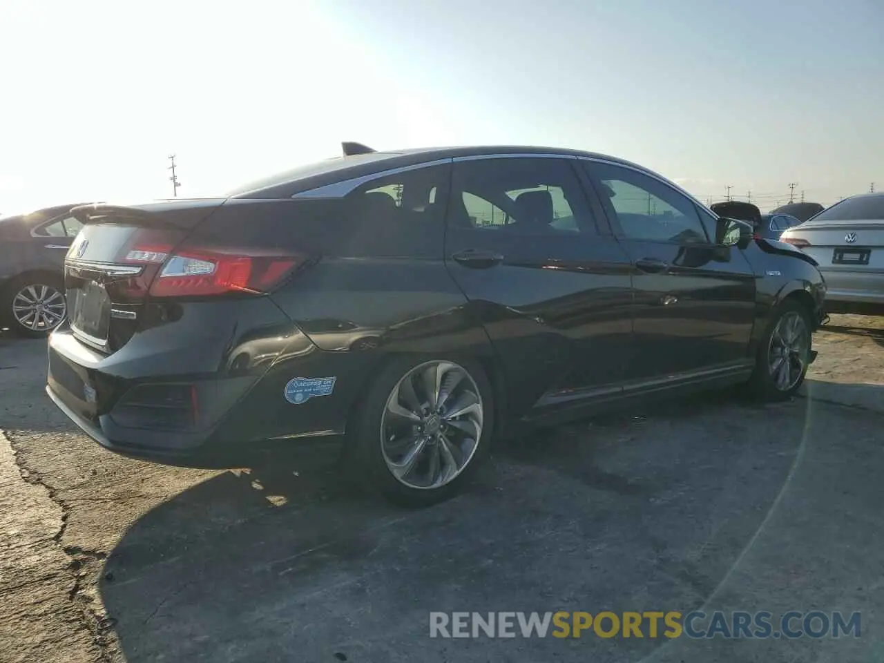 3 Photograph of a damaged car JHMZC5F19KC002776 HONDA CLARITY 2019