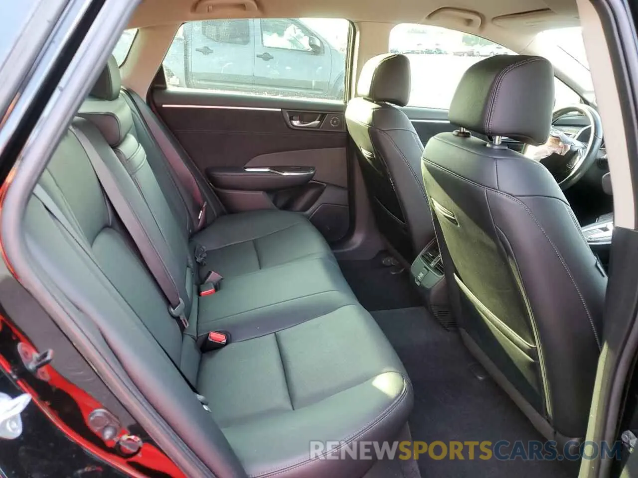 10 Photograph of a damaged car JHMZC5F32KC001311 HONDA CLARITY 2019