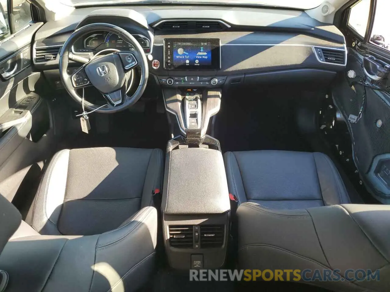 8 Photograph of a damaged car JHMZC5F32KC004712 HONDA CLARITY 2019