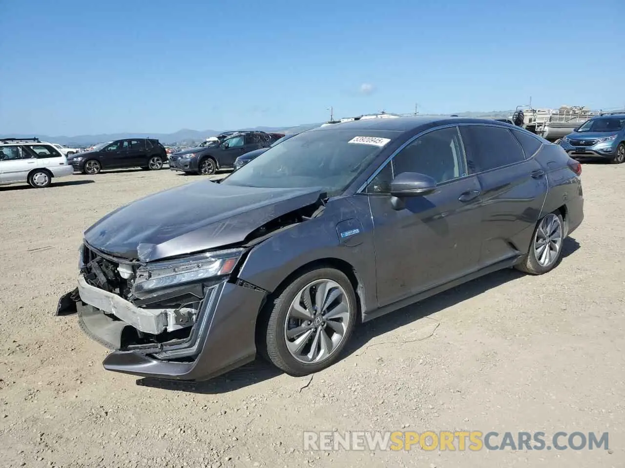 1 Photograph of a damaged car JHMZC5F33KC003813 HONDA CLARITY 2019