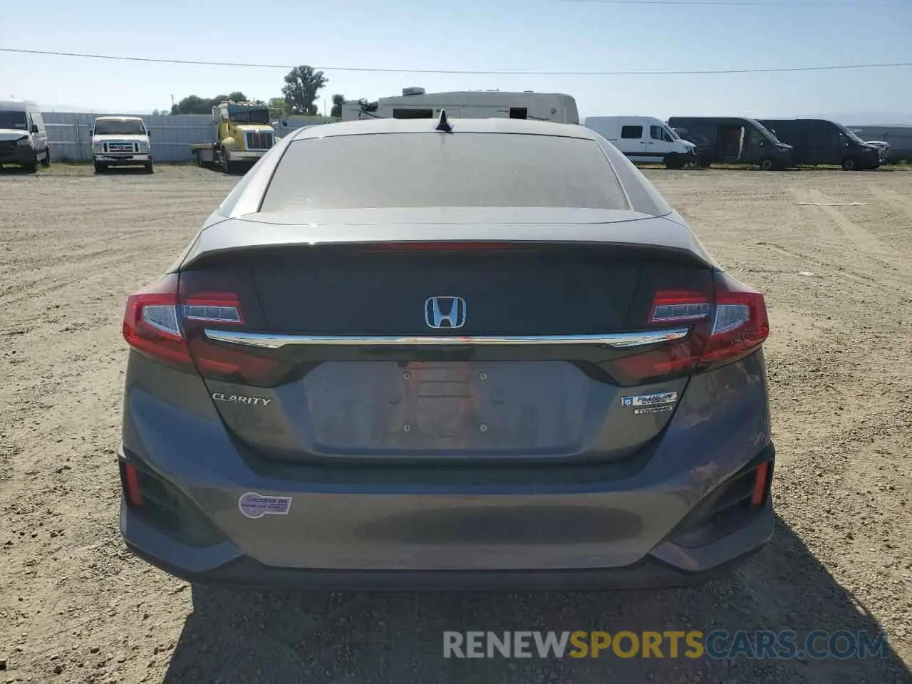 6 Photograph of a damaged car JHMZC5F33KC003813 HONDA CLARITY 2019