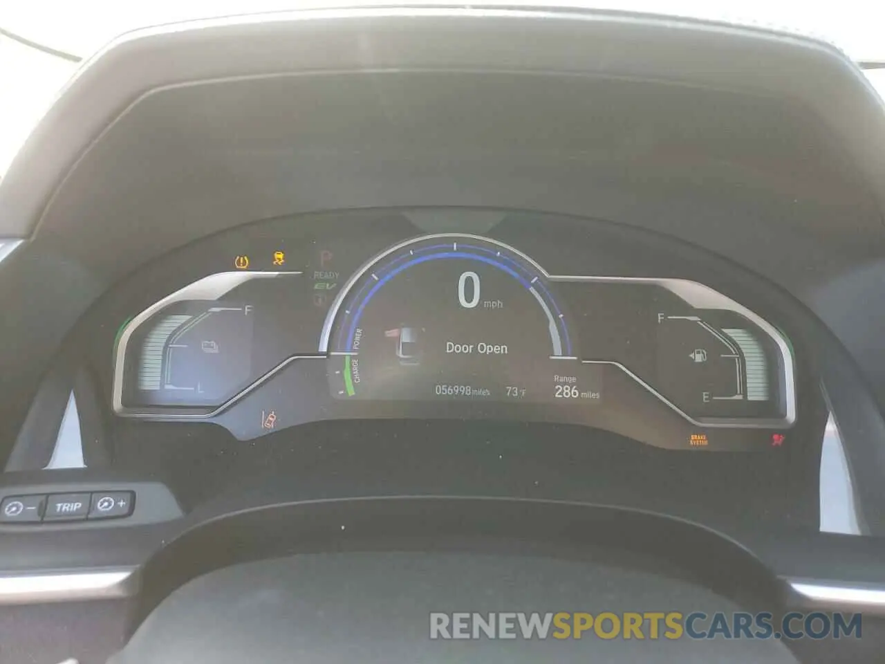 9 Photograph of a damaged car JHMZC5F33KC003813 HONDA CLARITY 2019