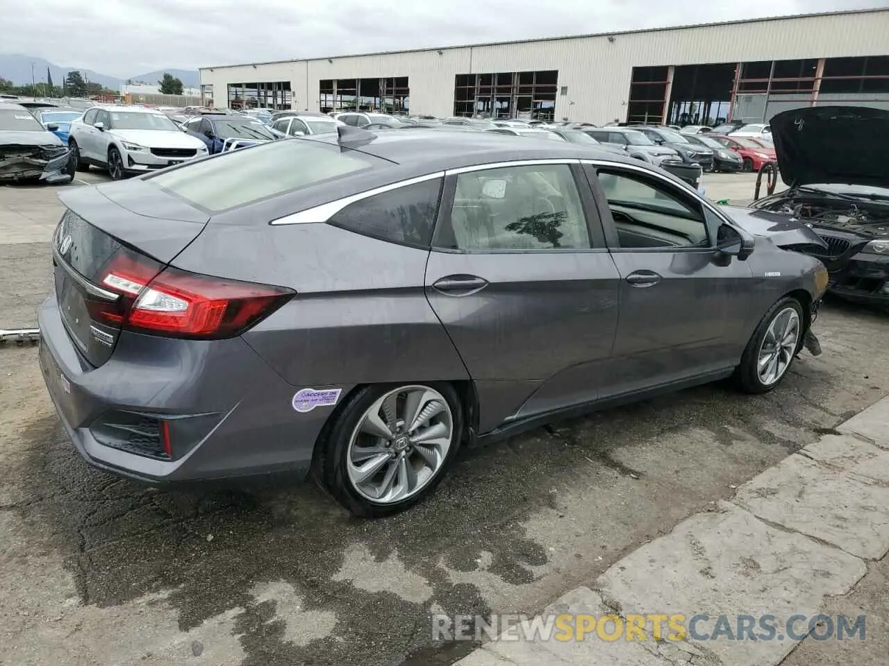 3 Photograph of a damaged car JHMZC5F34KC003481 HONDA CLARITY 2019