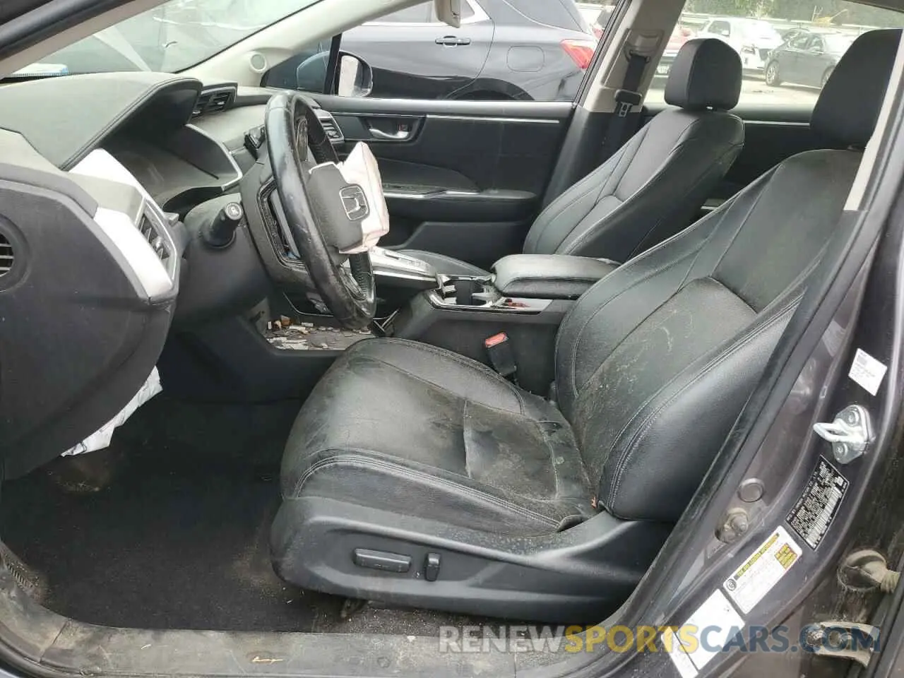7 Photograph of a damaged car JHMZC5F34KC003481 HONDA CLARITY 2019