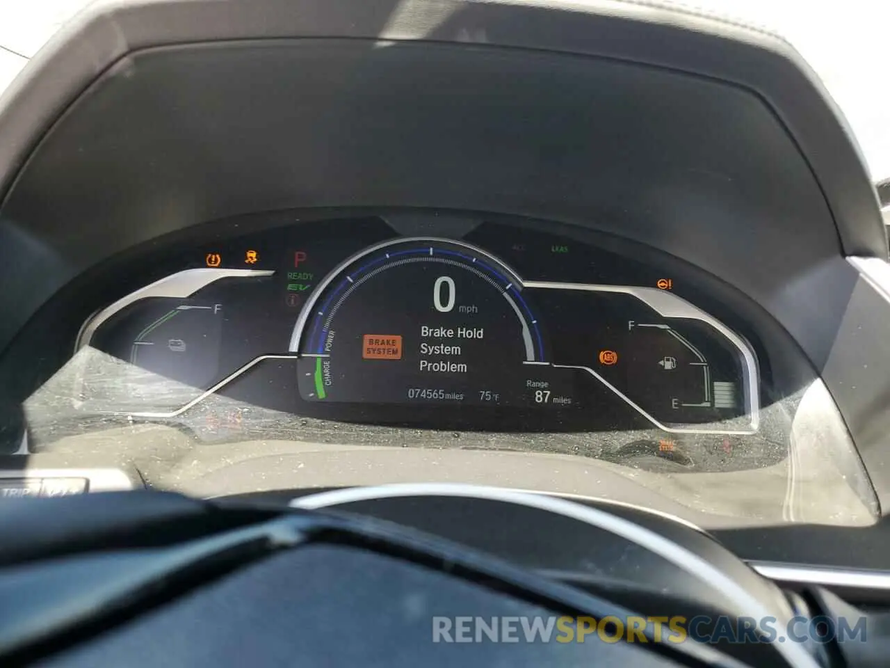 9 Photograph of a damaged car JHMZC5F38KC007064 HONDA CLARITY 2019