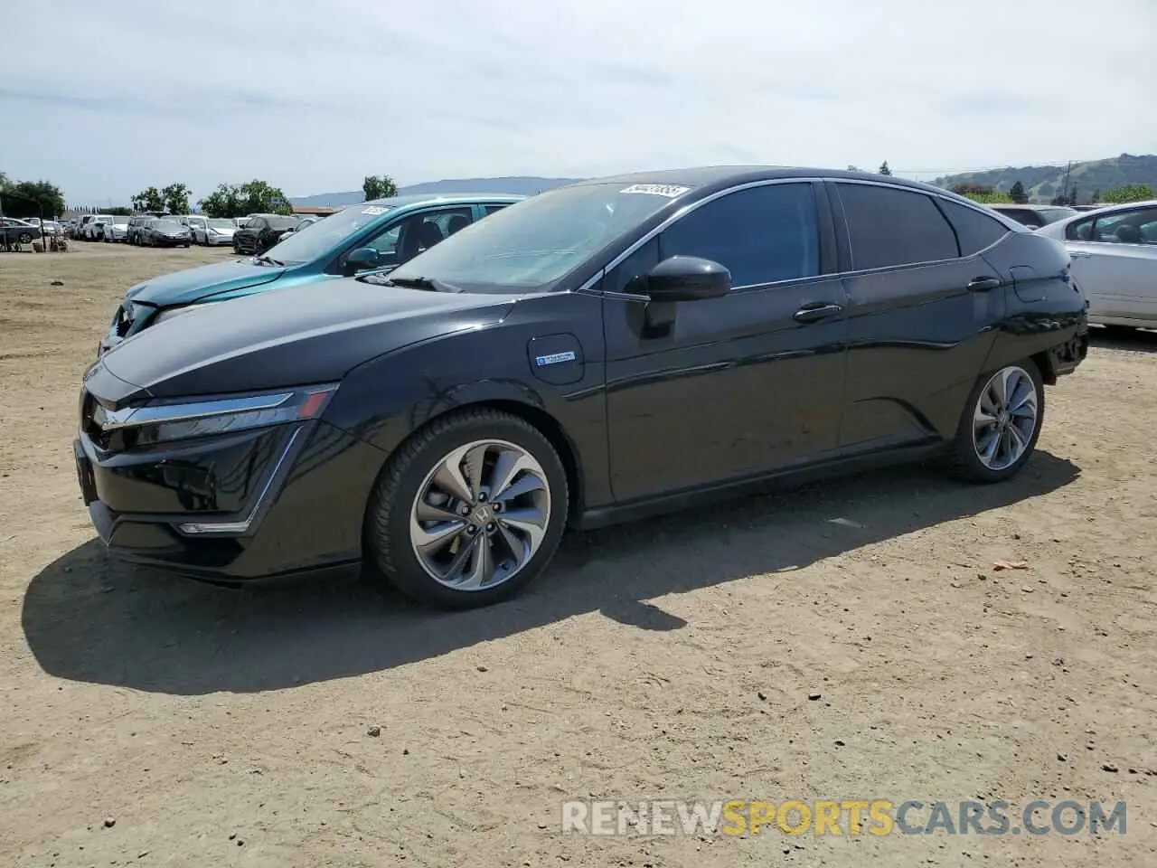 1 Photograph of a damaged car JHMZC5F39KC002570 HONDA CLARITY 2019