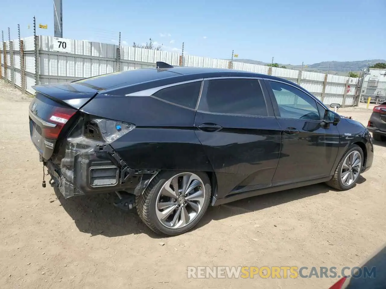 3 Photograph of a damaged car JHMZC5F39KC002570 HONDA CLARITY 2019