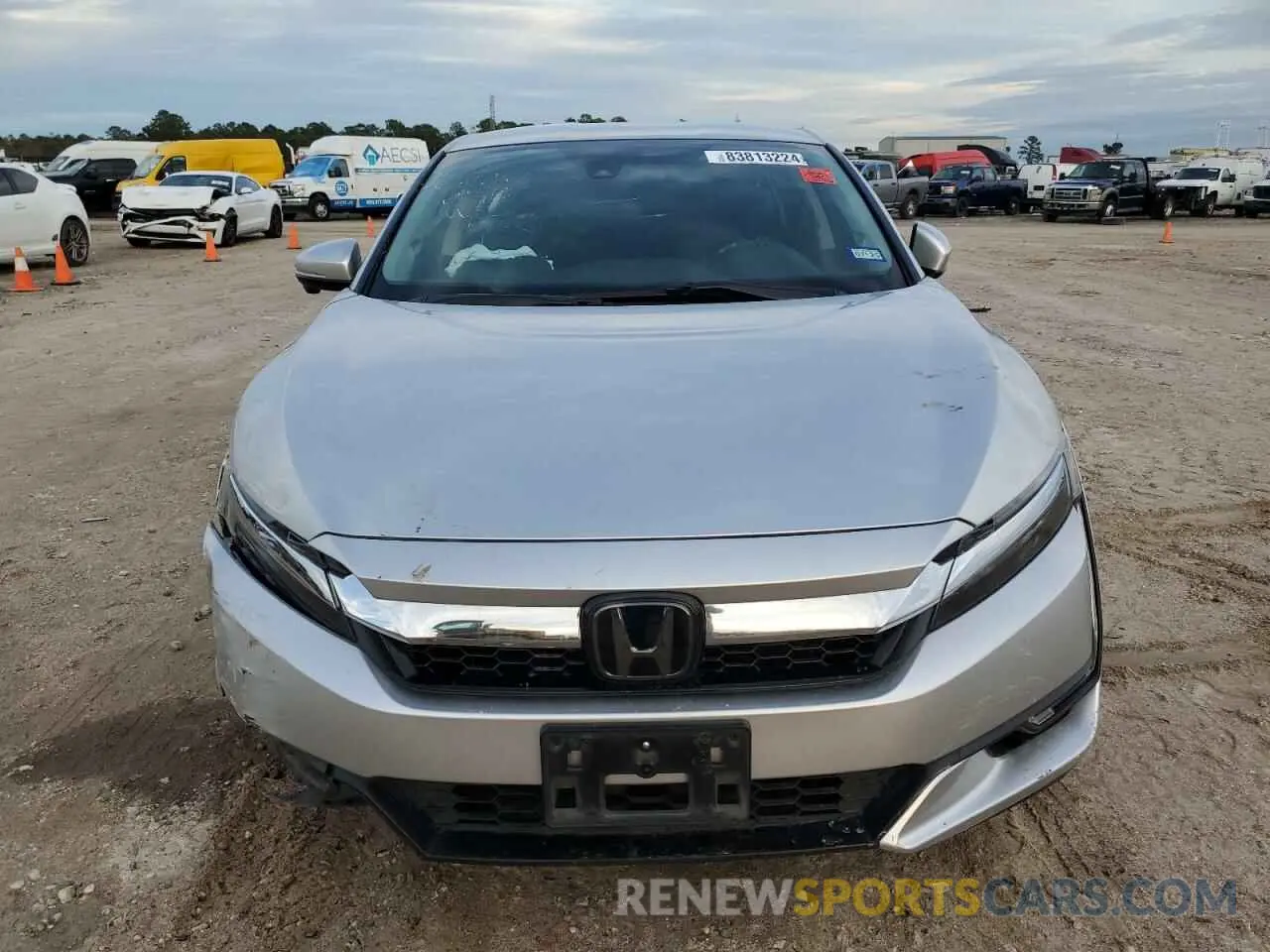 5 Photograph of a damaged car JHMZC5F3XKC003226 HONDA CLARITY 2019