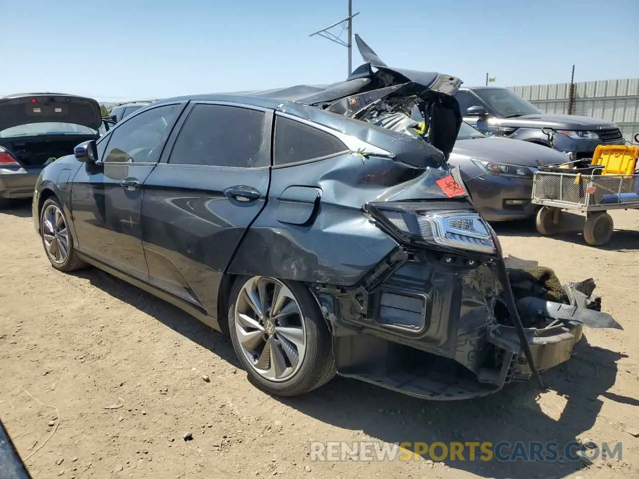 2 Photograph of a damaged car JHMZC5F10LC002182 HONDA CLARITY 2020