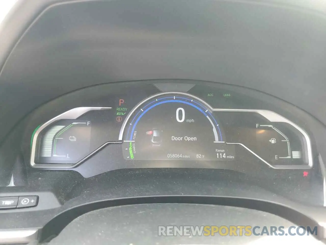 9 Photograph of a damaged car JHMZC5F14LC002444 HONDA CLARITY 2020