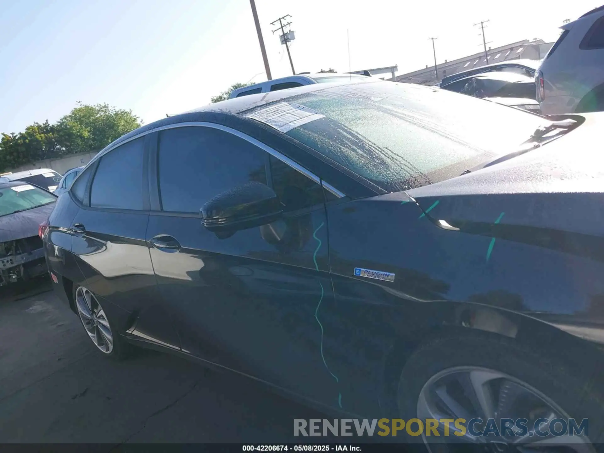 13 Photograph of a damaged car JHMZC5F11KC005316 HONDA CLARITY PLUG-IN HYBRID 2019