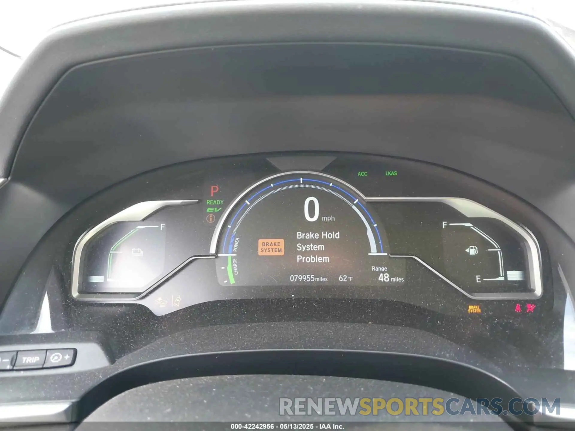 16 Photograph of a damaged car JHMZC5F13KC006824 HONDA CLARITY PLUG-IN HYBRID 2019