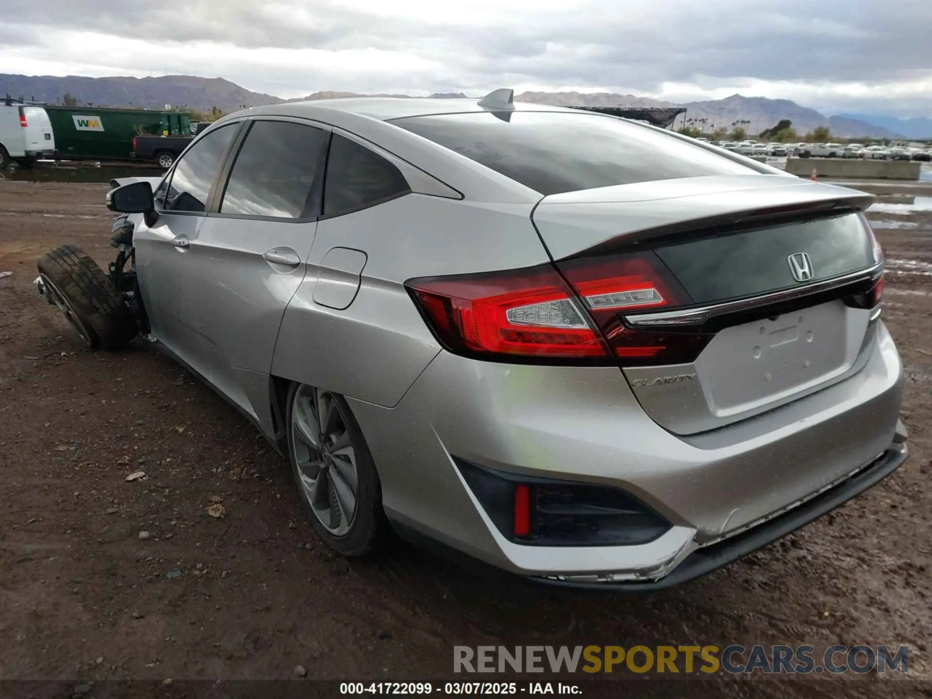 3 Photograph of a damaged car JHMZC5F17KC000007 HONDA CLARITY PLUG-IN HYBRID 2019