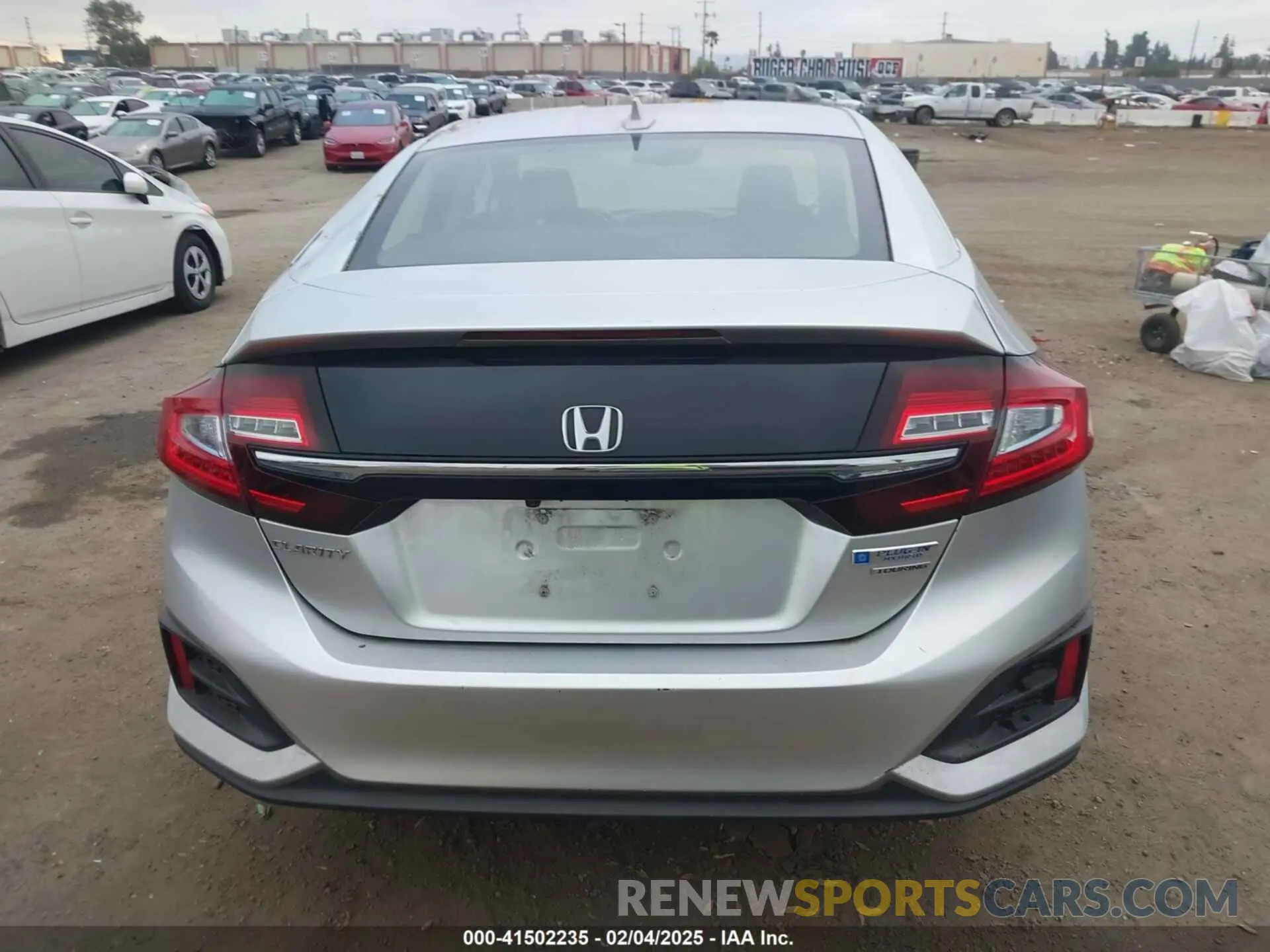 16 Photograph of a damaged car JHMZC5F36KC000792 HONDA CLARITY PLUG-IN HYBRID 2019