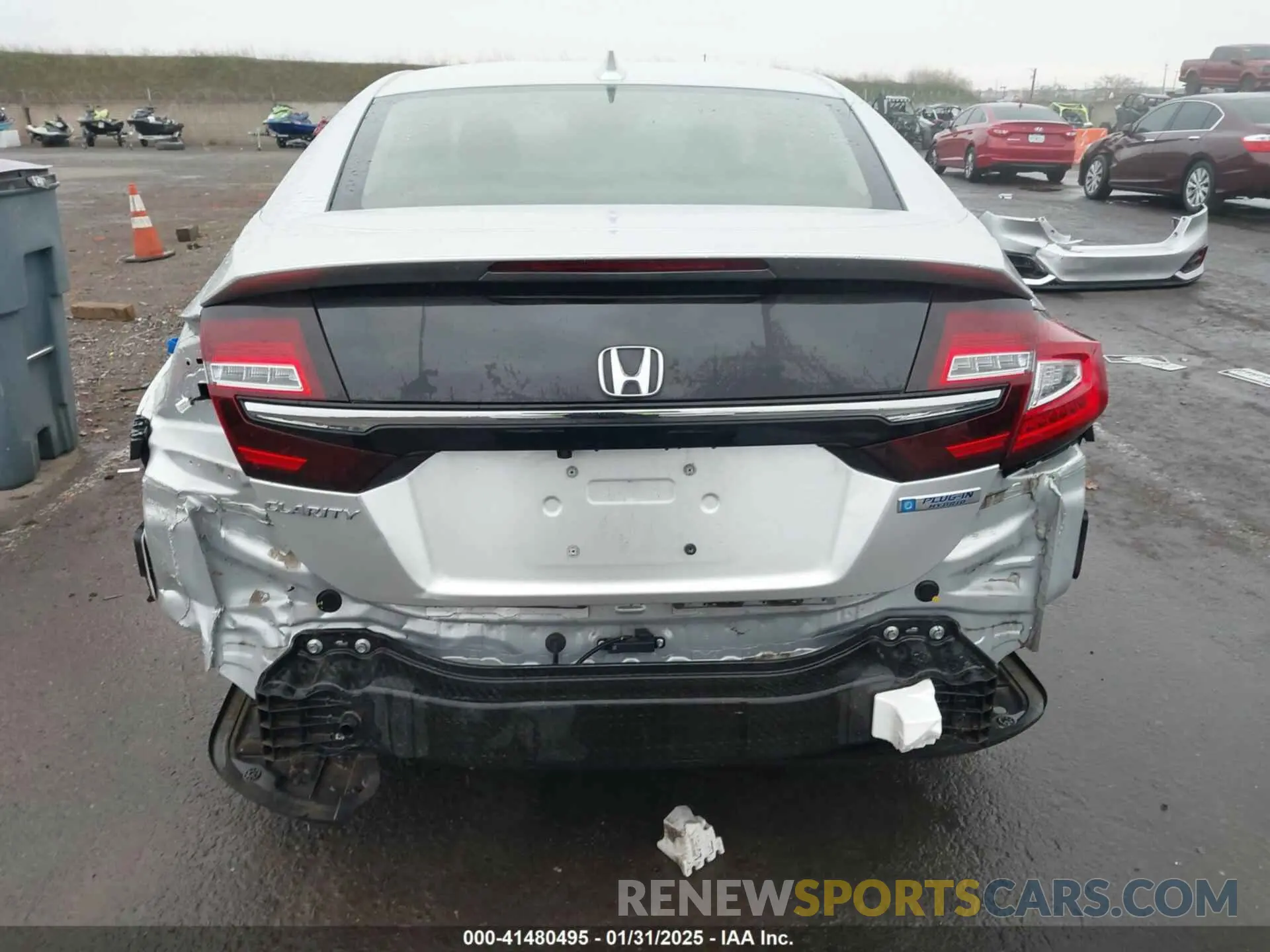17 Photograph of a damaged car JHMZC5F11MC002032 HONDA CLARITY PLUG-IN HYBRID 2021