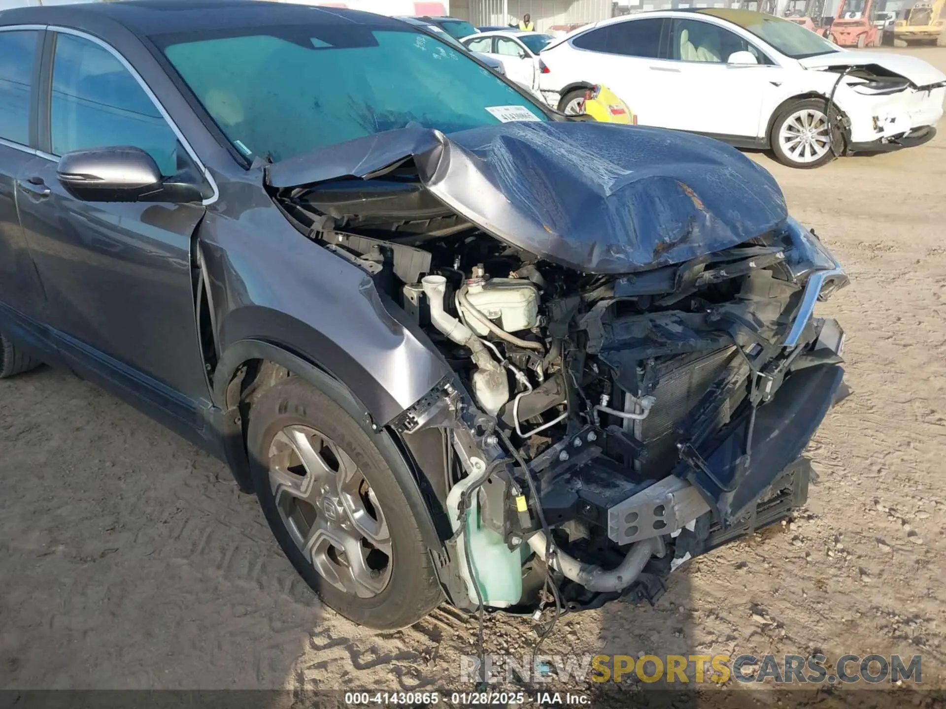 6 Photograph of a damaged car 2HKRW1H50KH508678 HONDA CR-V 2019