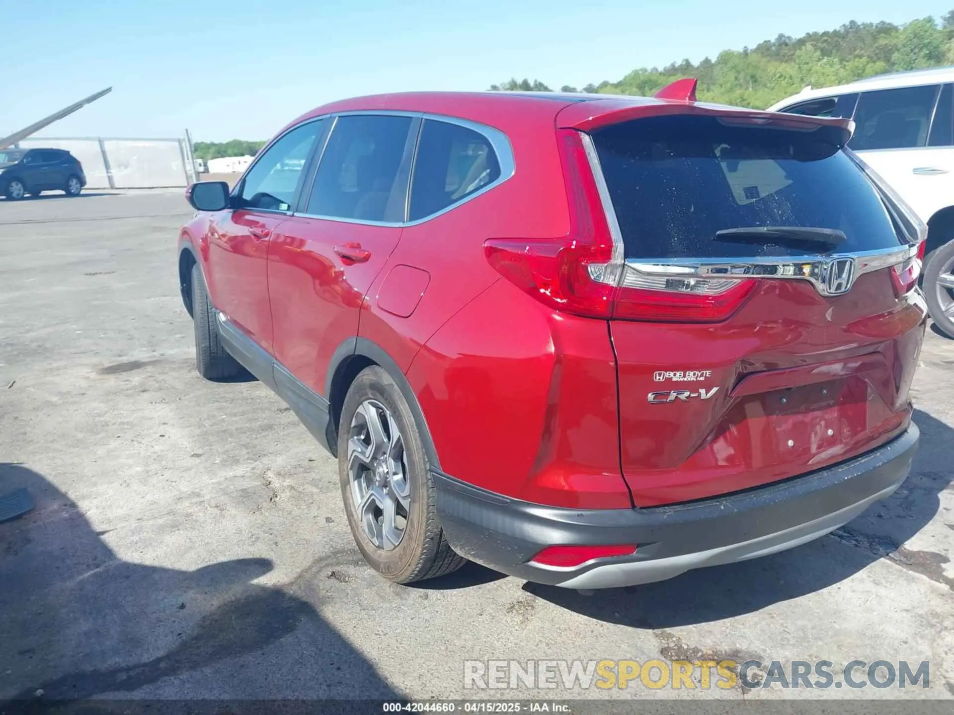 2 Photograph of a damaged car 2HKRW1H54KH501068 HONDA CR-V 2019