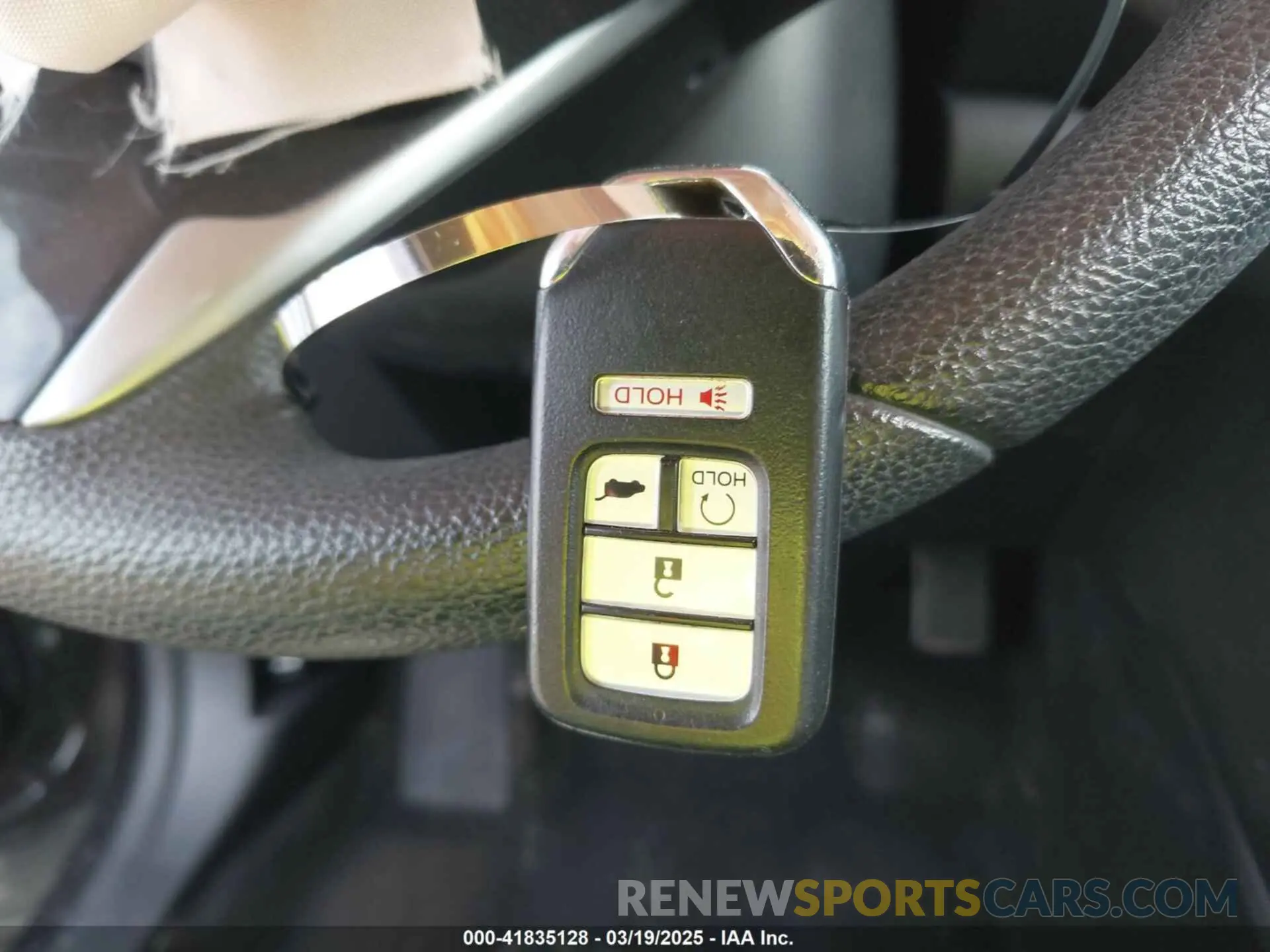 11 Photograph of a damaged car 2HKRW1H56KH507065 HONDA CR-V 2019