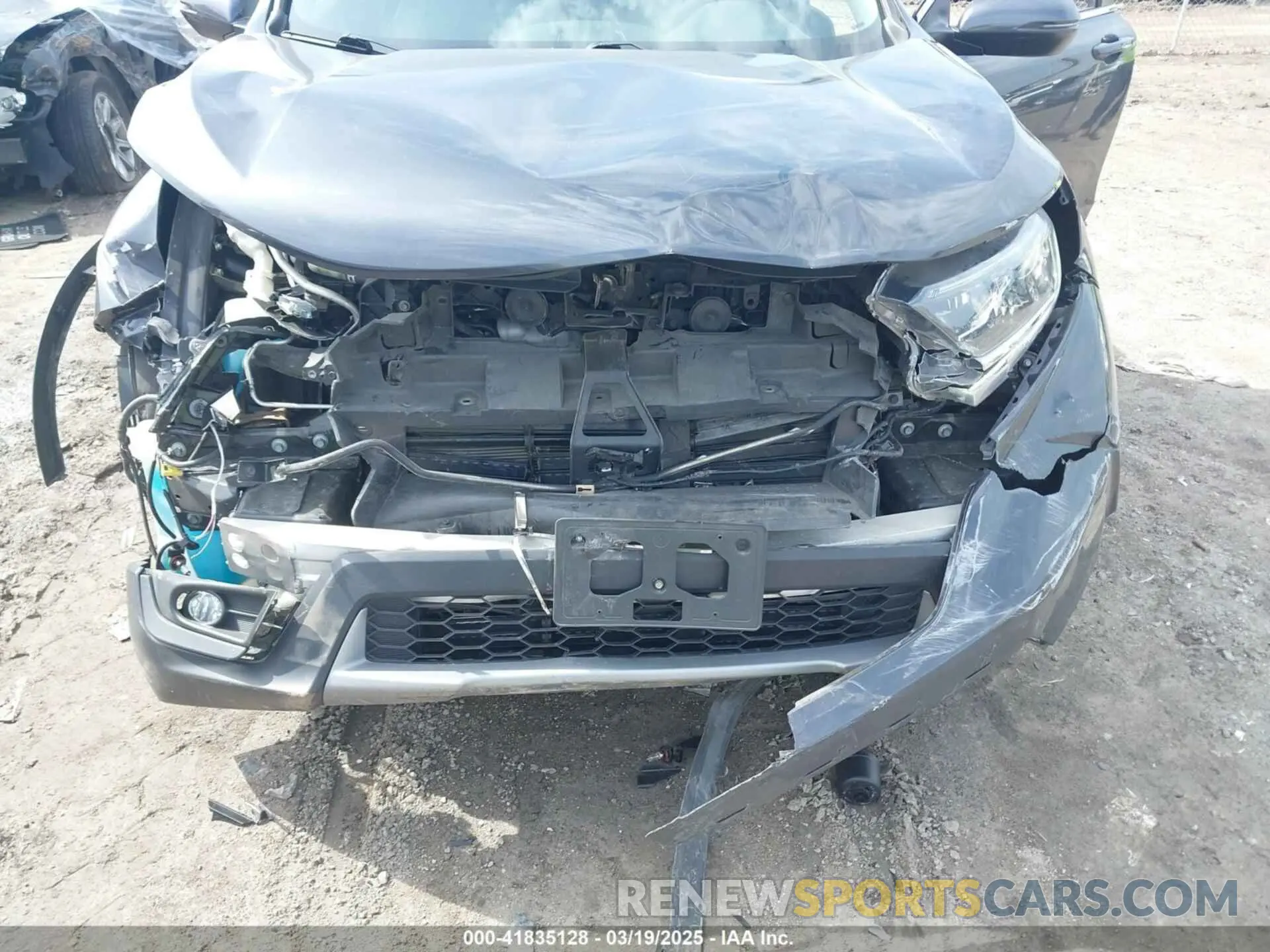 6 Photograph of a damaged car 2HKRW1H56KH507065 HONDA CR-V 2019