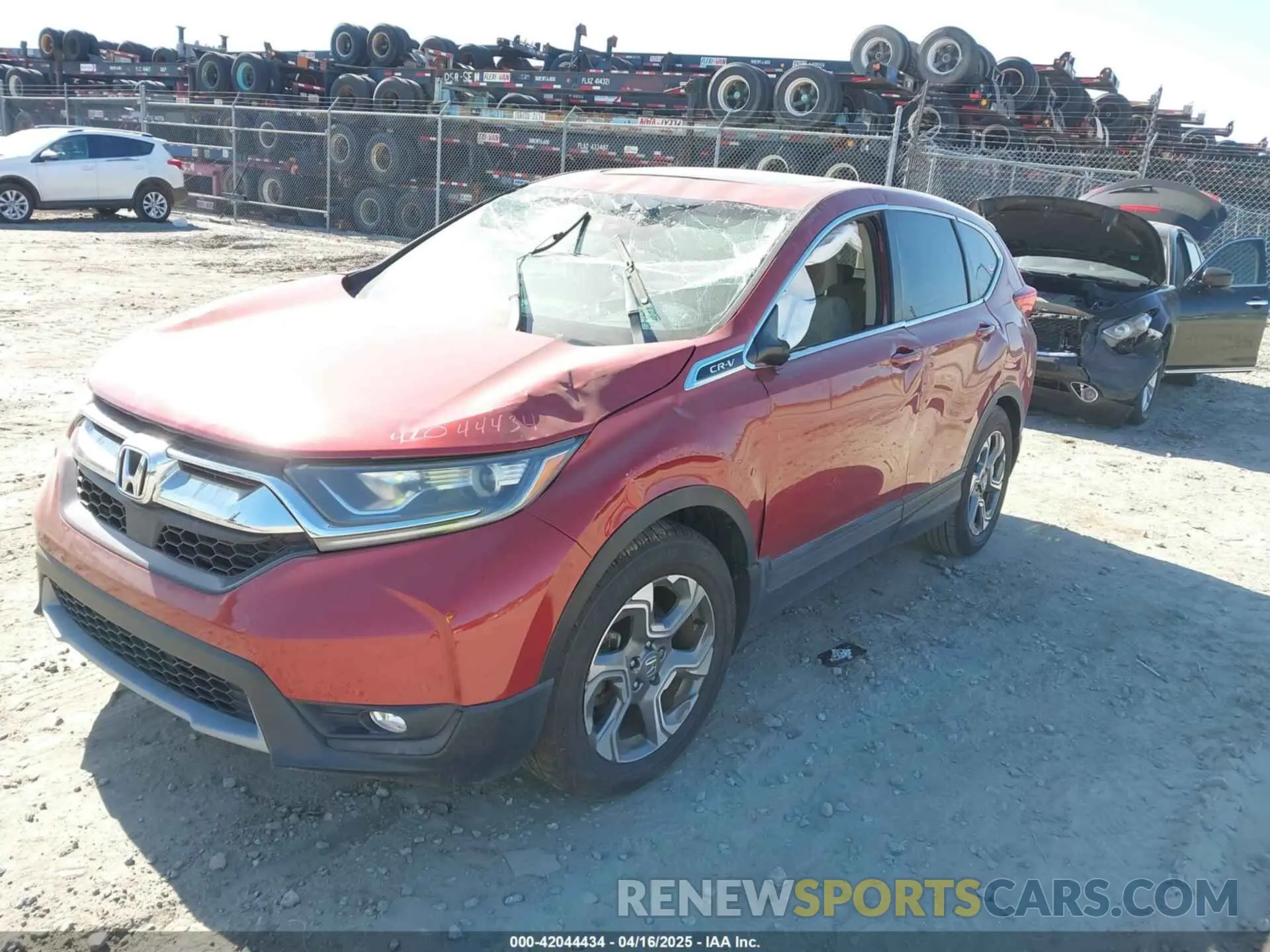 2 Photograph of a damaged car 2HKRW1H58KH500568 HONDA CR-V 2019