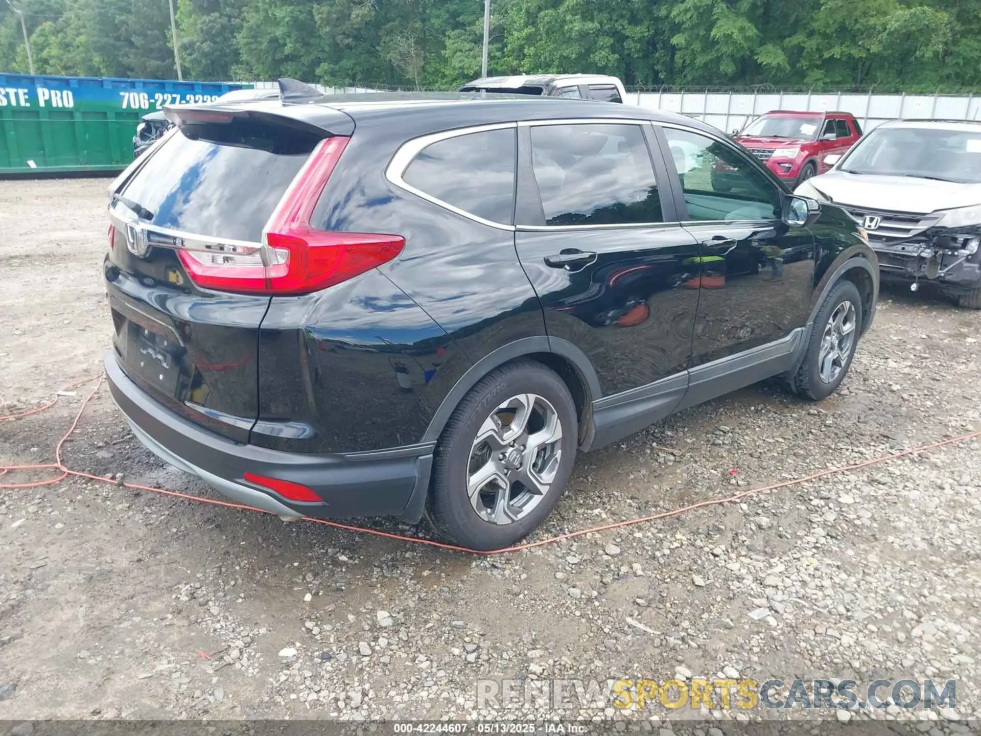 4 Photograph of a damaged car 2HKRW1H58KH513031 HONDA CR-V 2019