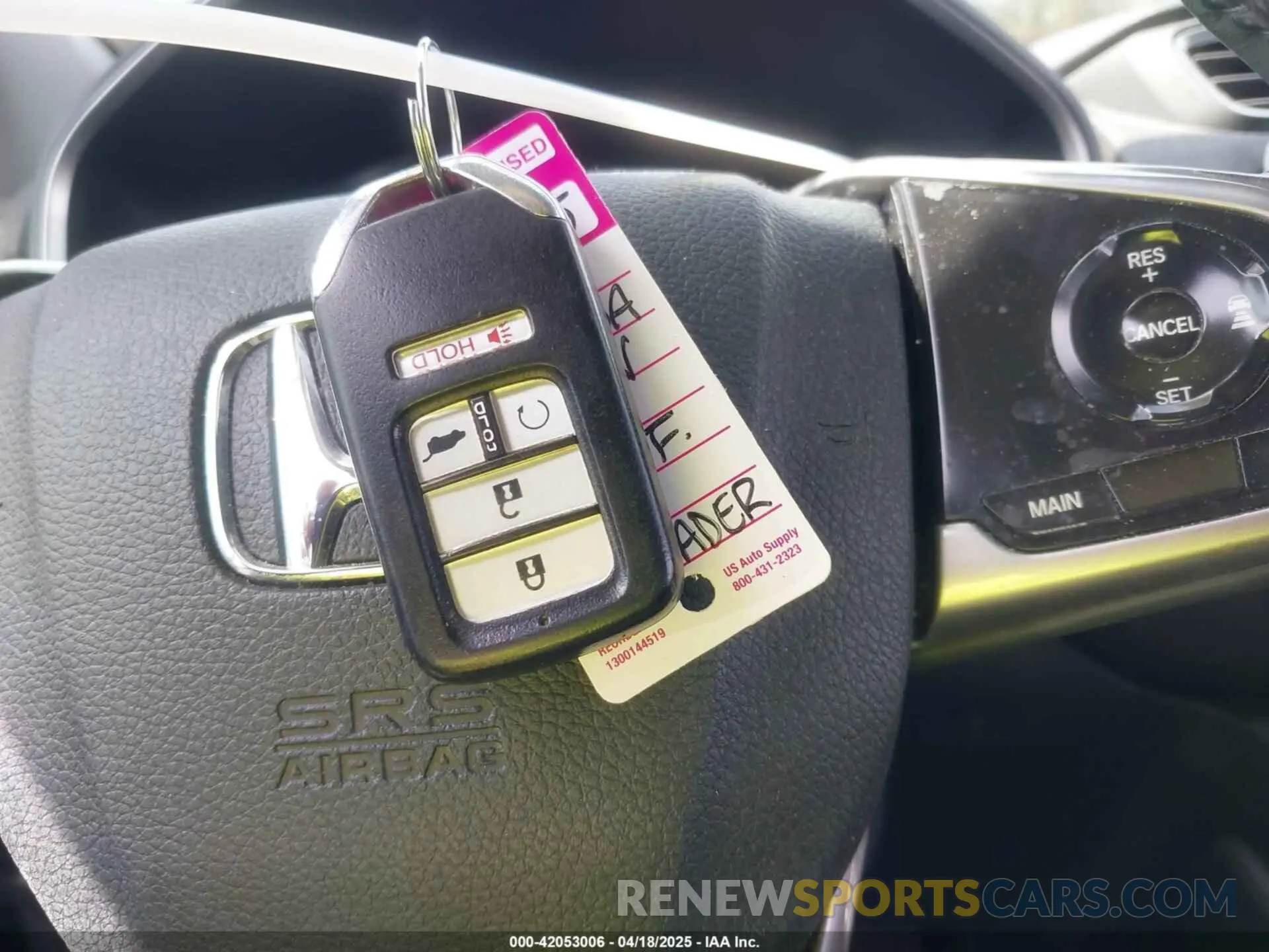 11 Photograph of a damaged car 2HKRW1H87KH513127 HONDA CR-V 2019