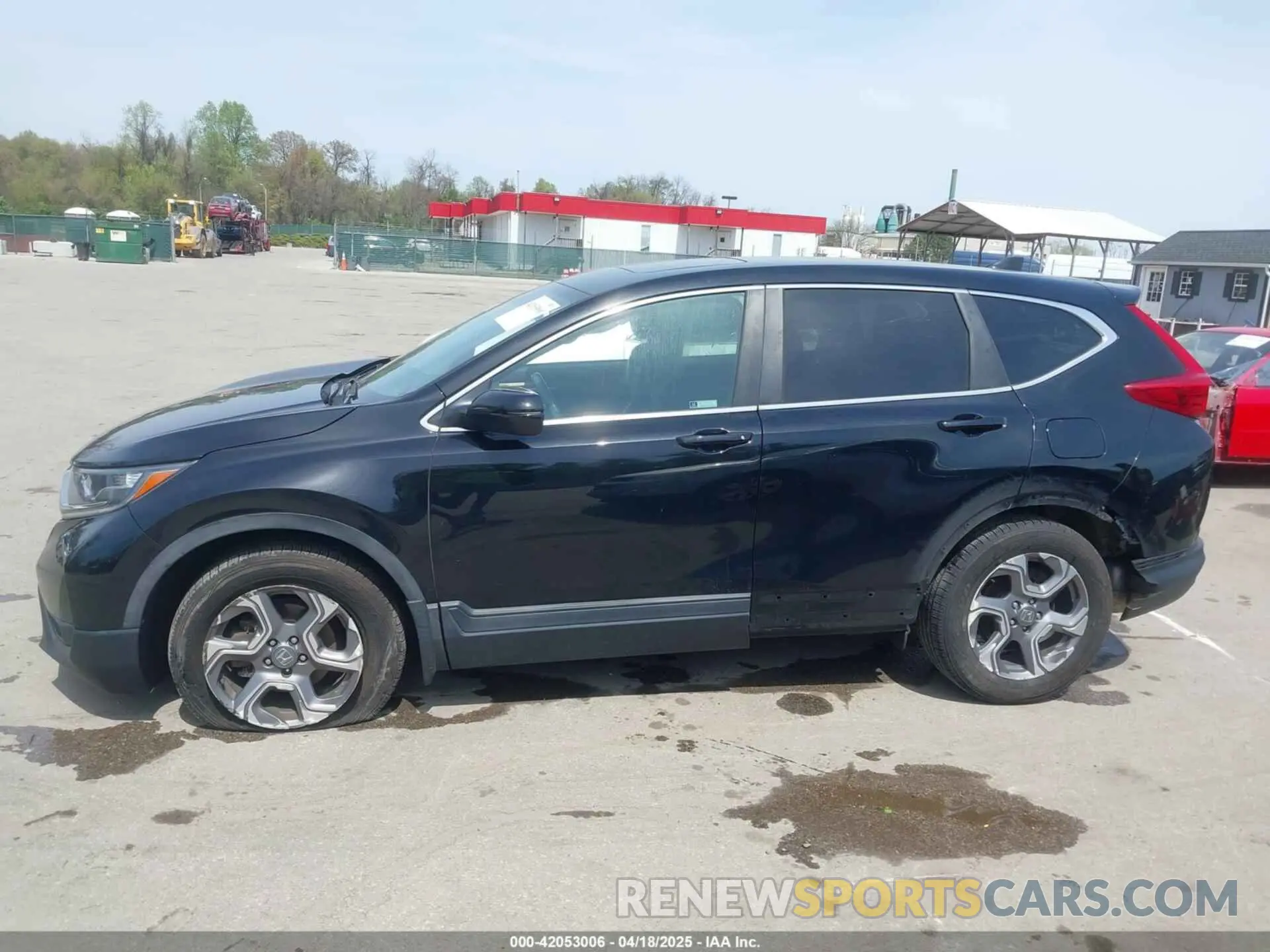 14 Photograph of a damaged car 2HKRW1H87KH513127 HONDA CR-V 2019