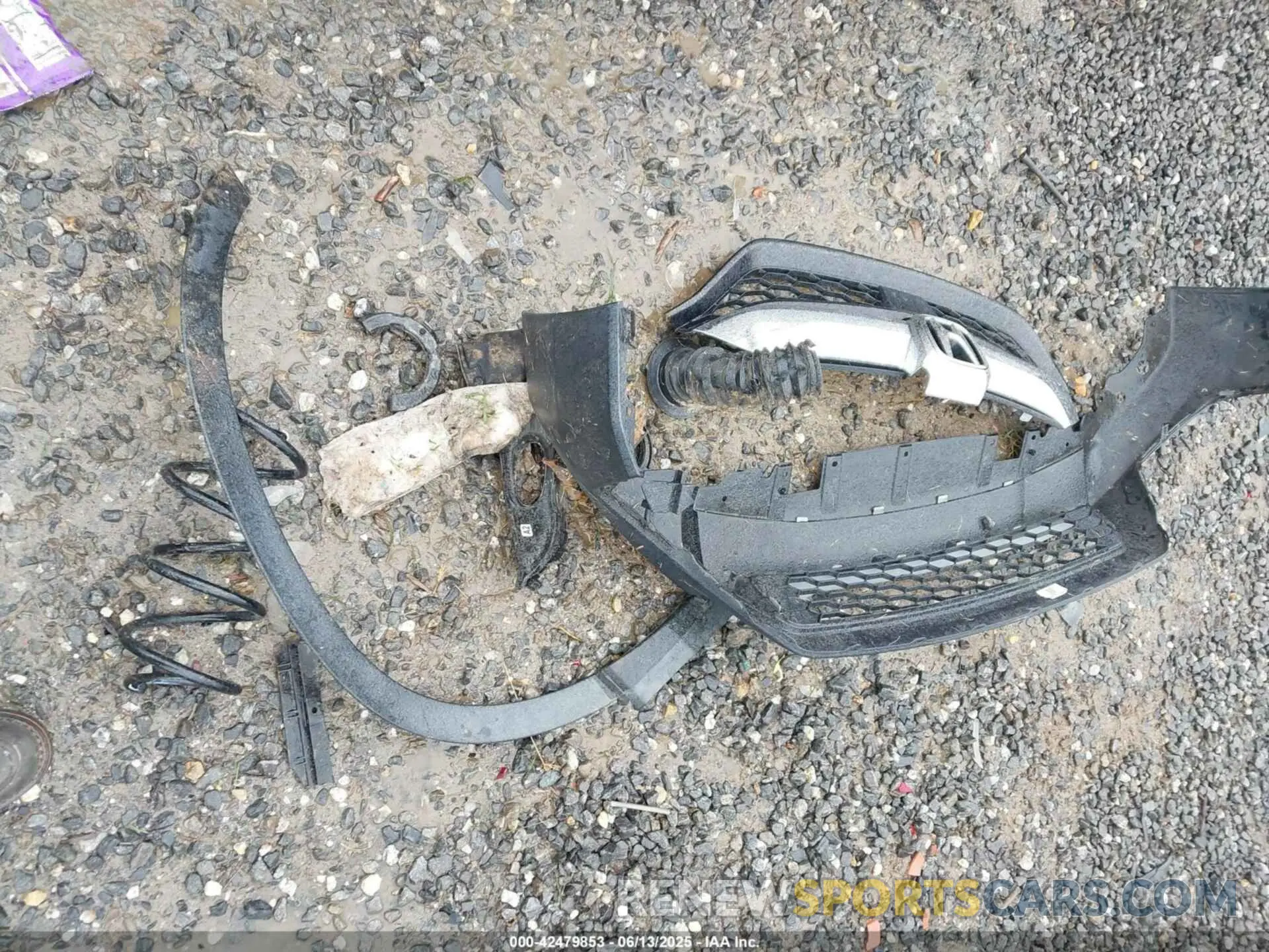 11 Photograph of a damaged car 2HKRW1H8XKH503630 HONDA CR-V 2019