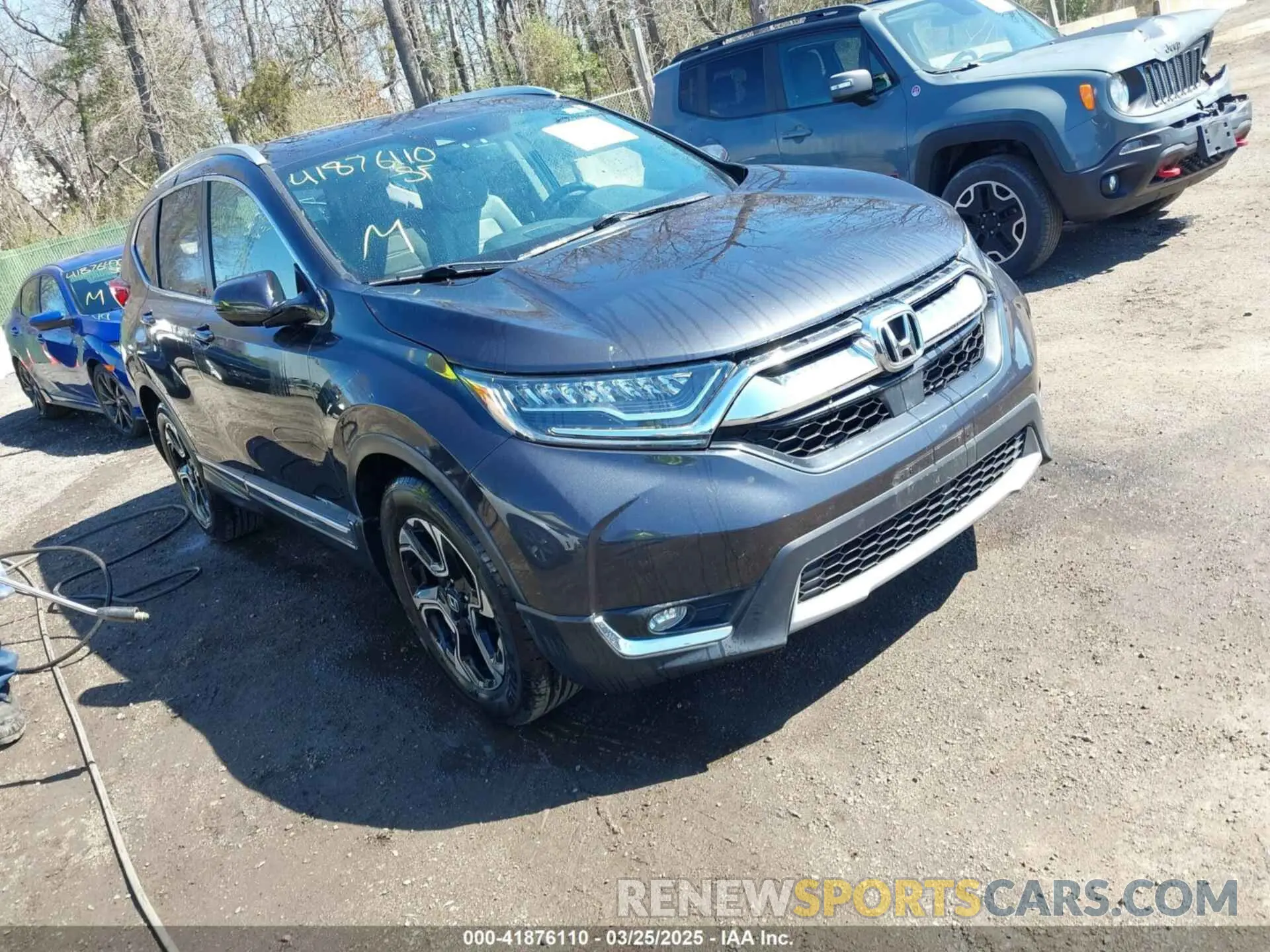 1 Photograph of a damaged car 2HKRW1H96KH505447 HONDA CR-V 2019