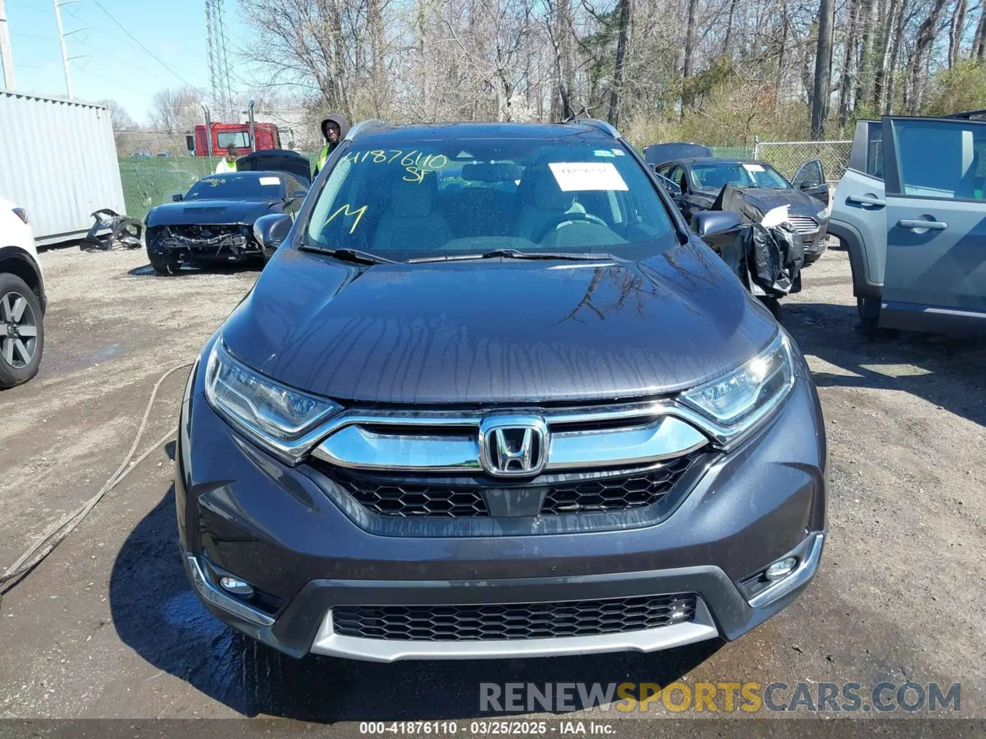 12 Photograph of a damaged car 2HKRW1H96KH505447 HONDA CR-V 2019